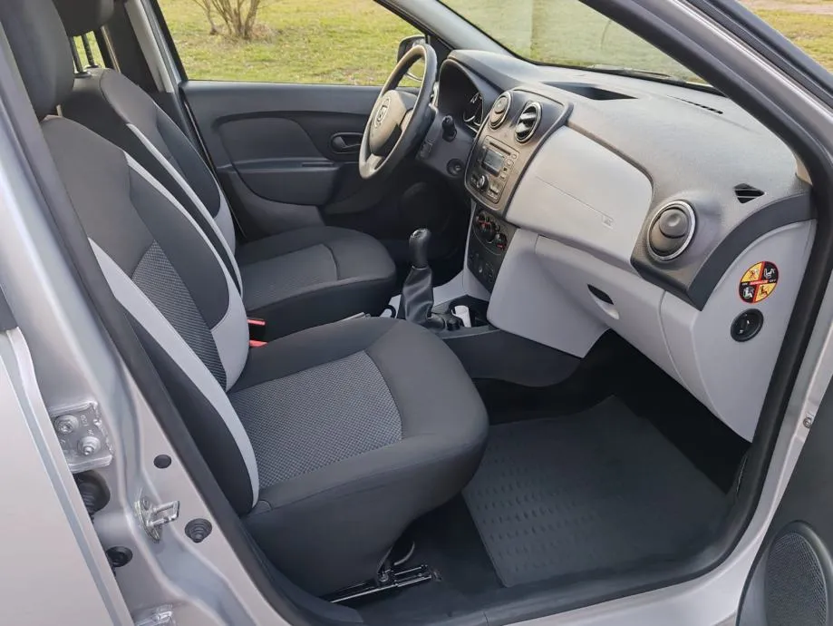 dacia sandero 0,9 tce 90,2015 g,66000 km, kartice24/36 rata - slika 8