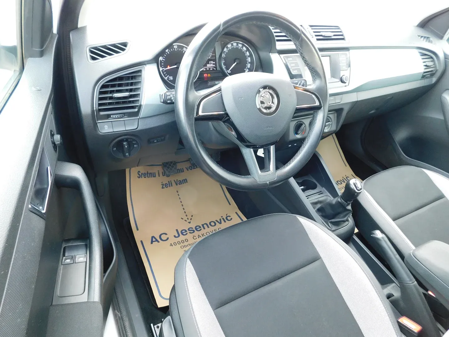 09954 škoda fabia ambition 1.0 - slika 8