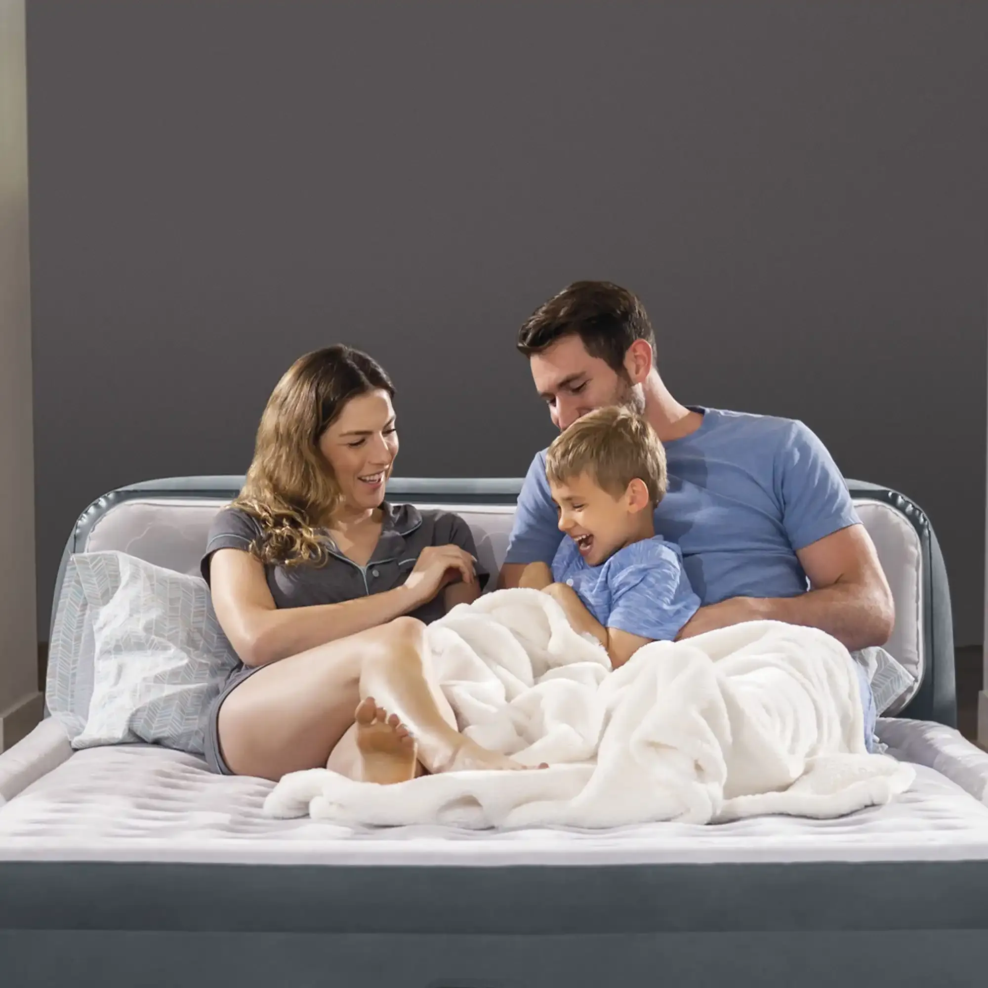 krevet na napuhavanje queen ultra plush sa naslonom - slika 5