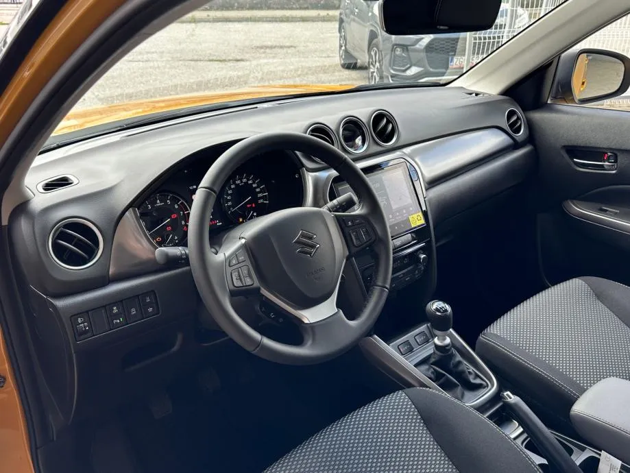 suzuki vitara 1.4 hybrid gl+ premium 2wd - facelift model!!! - slika 7