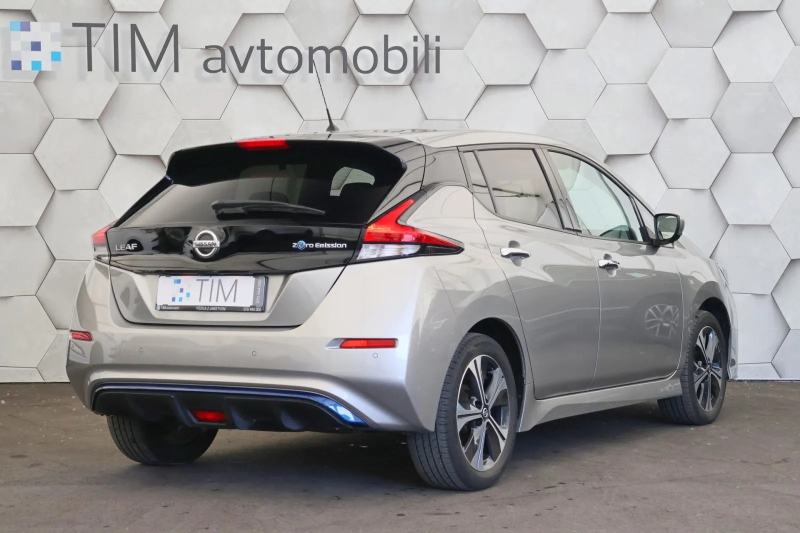 nissan leaf n-connecta 62kw 360-kamera navi dab tempomat - slika 3