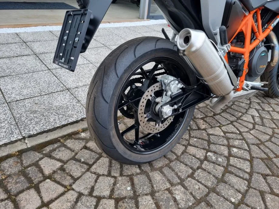 ktm duke 690 abs, a2 kategorija, 2014 god. - slika 12