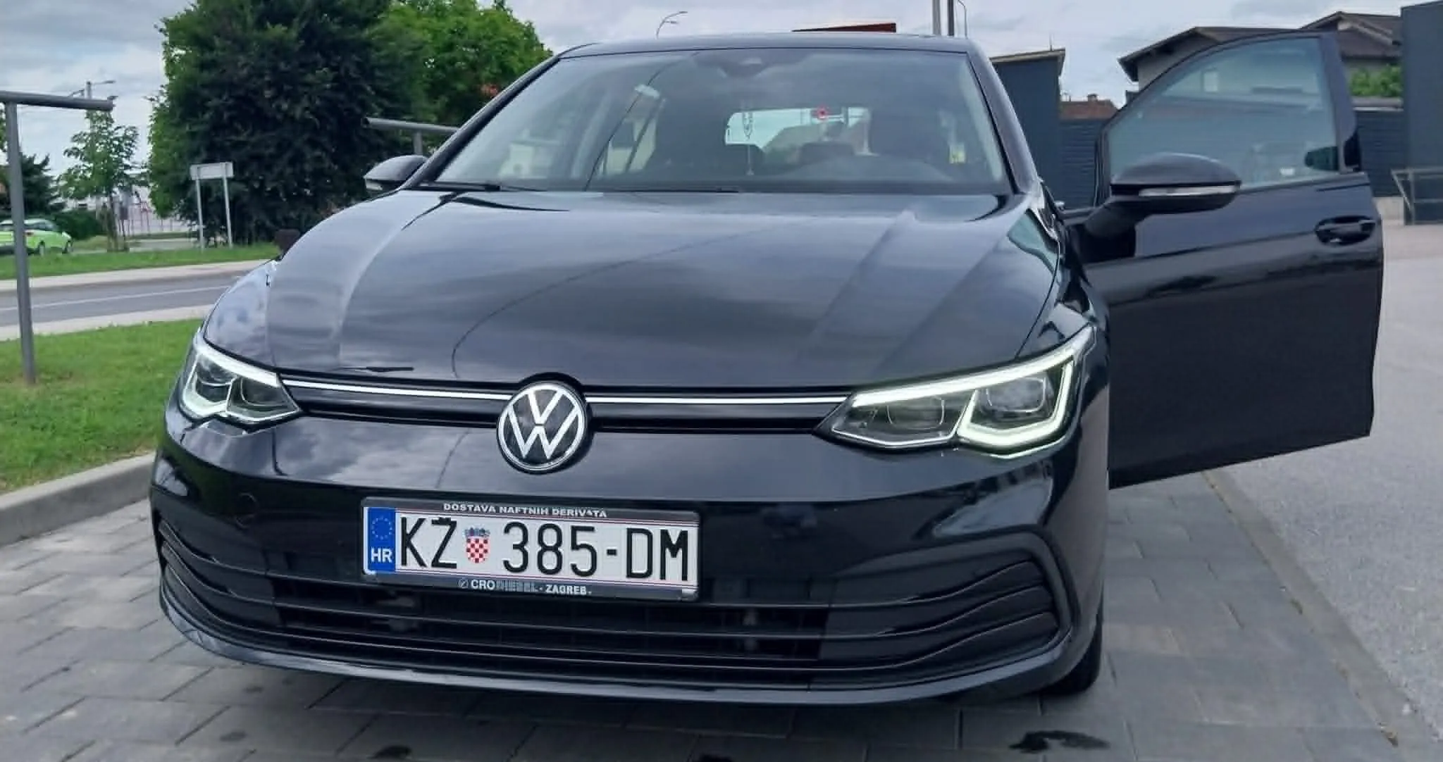 vw golf 8 2.0 tdi, 2020 god. - slika 13