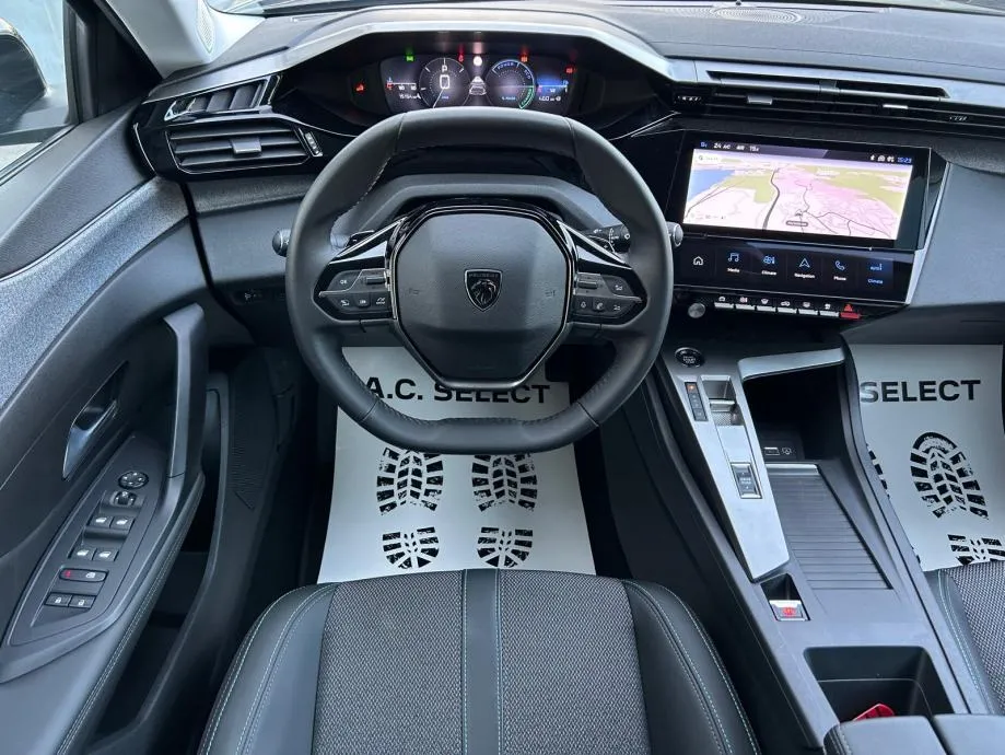 peugeot 408 hybrid 145 e-dcs6 - 2025. - 15.000 km - reg. 1 god! - slika 14