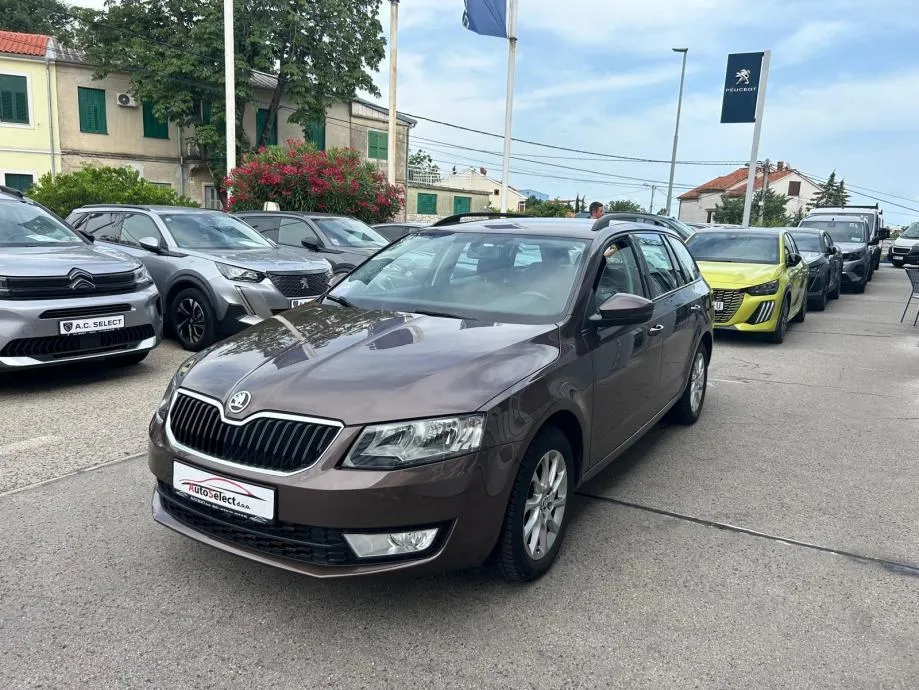 Škoda Octavia SW 1,6 TDI - 149.000km - SERVISNA - ODLIČNA - REG 1 GOD! - Rijeka