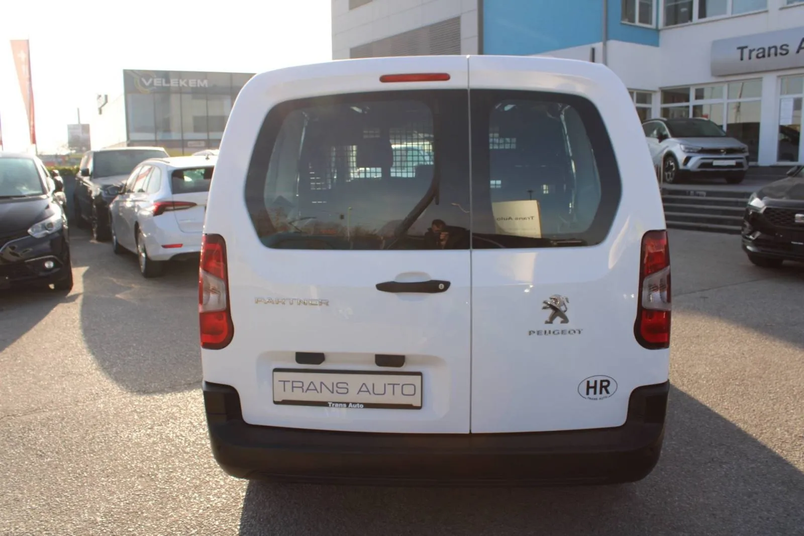peugeot partner 1.5 hdi n1 - 5 sjedala, 2021 god. - slika 10