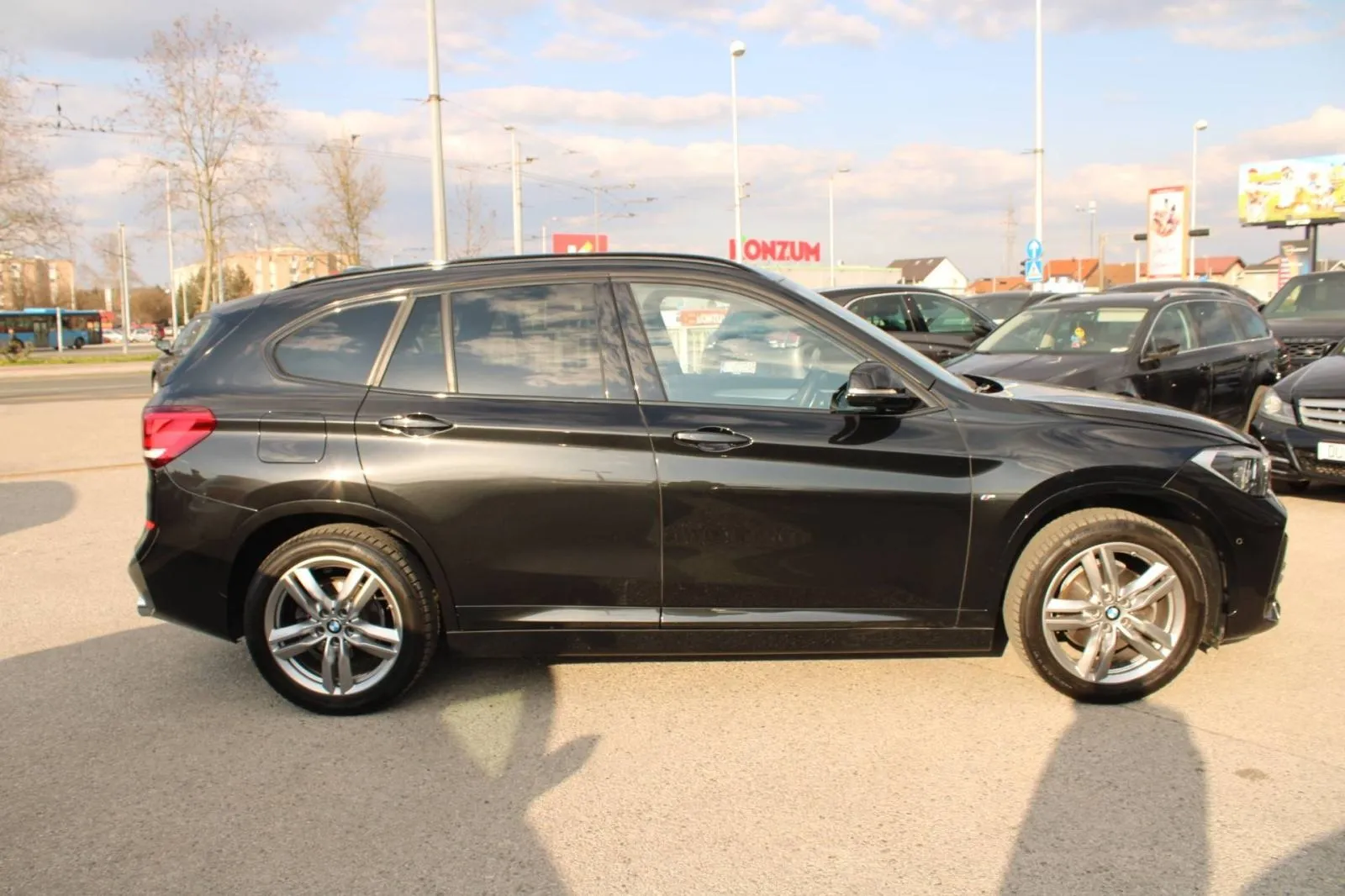 bmw x1 18d automatik ///m paket *led,navigacija,kamera* - slika 4