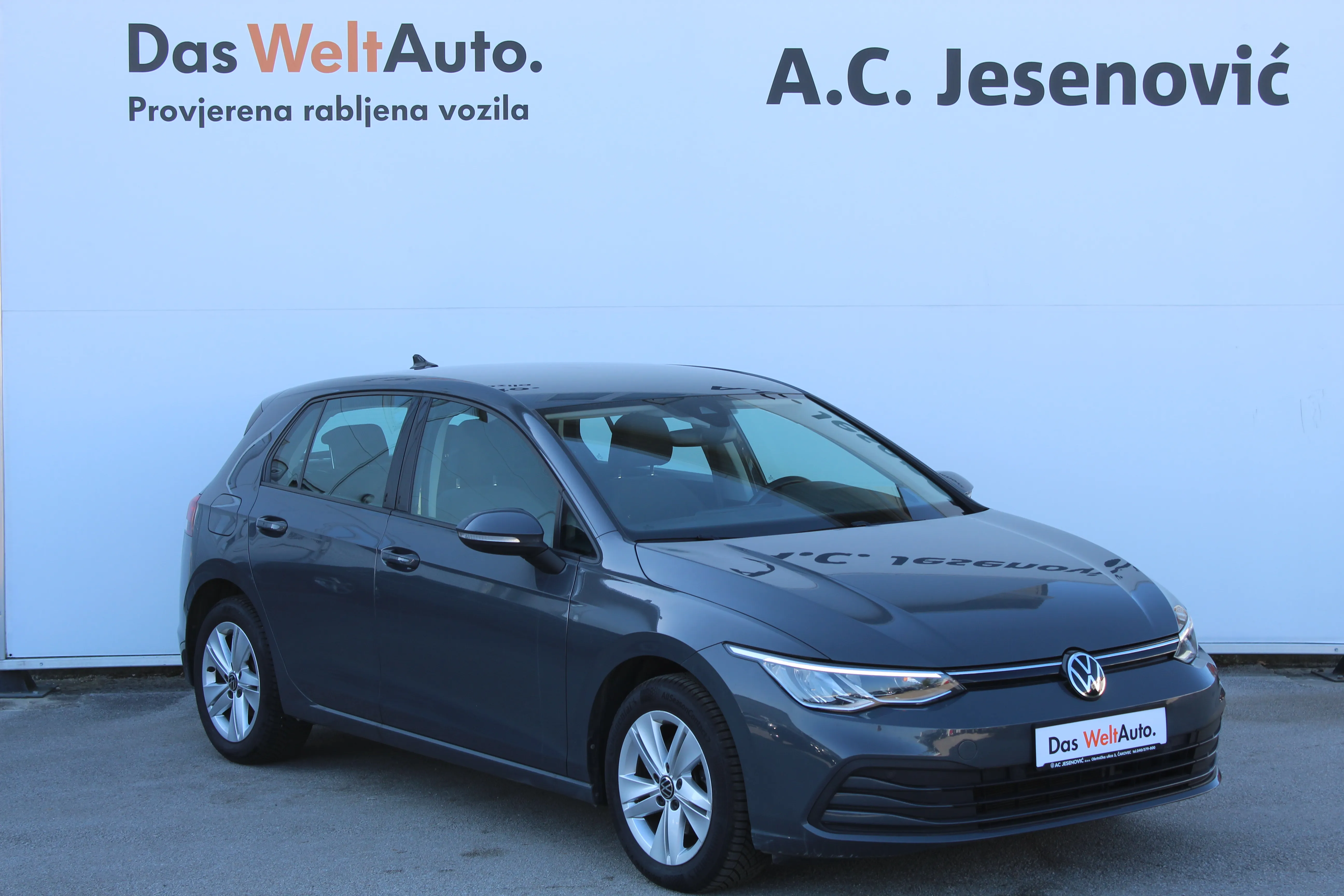 13130 volkswagen golf 2.0 tdi life - slika 3