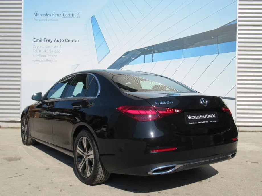 mercedes-benz c-klasa 220 d avantgarde advanced plus - slika 8