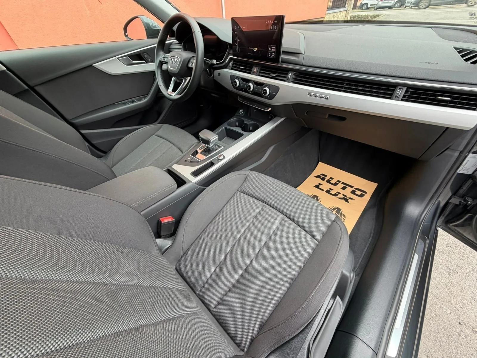 audi a4 avant 2.0 tdi automatik •2024•virtual•quattro•leasingbezučešća - slika 20