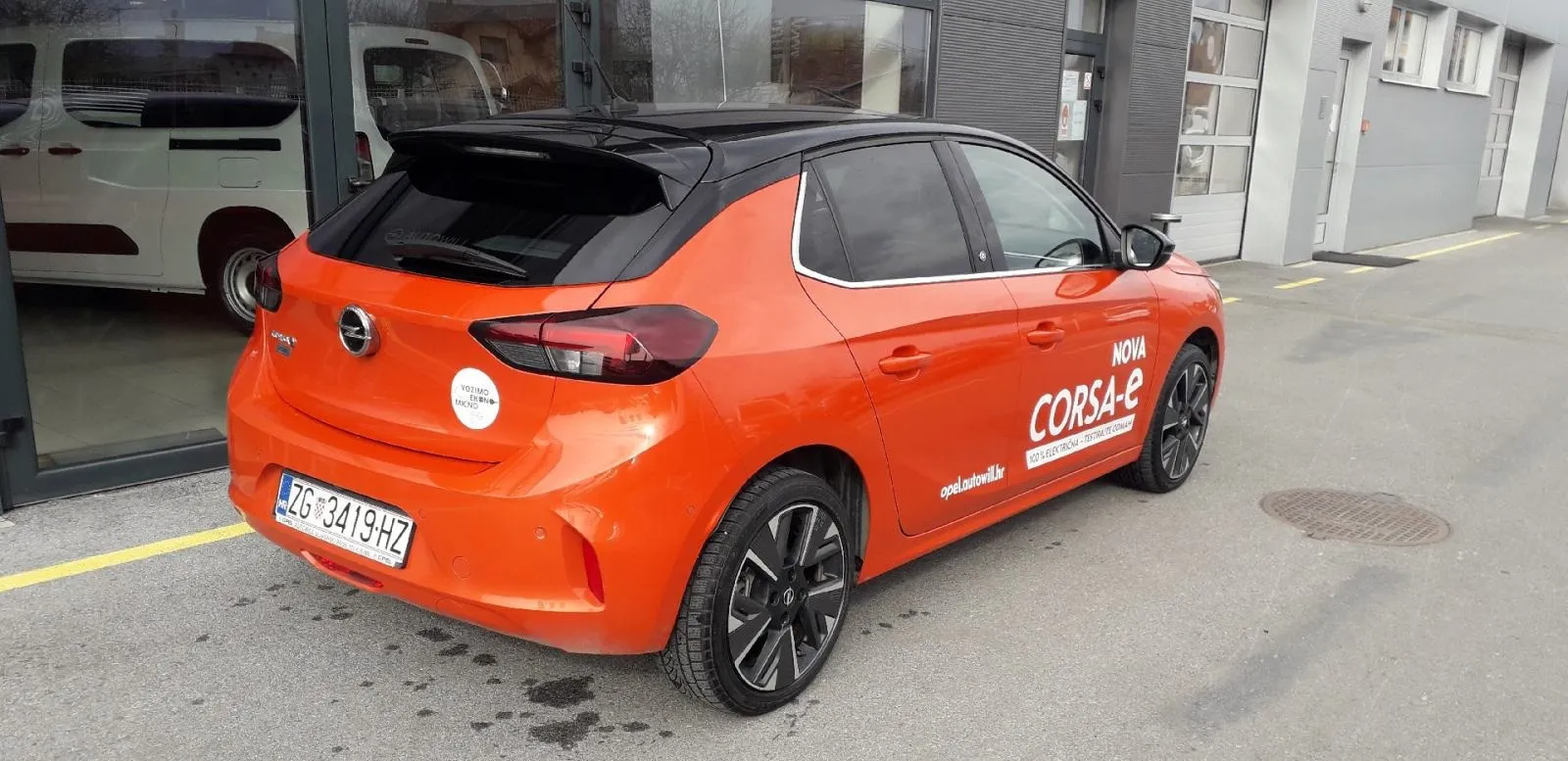 opel corsa - električno vozilo - slika 8