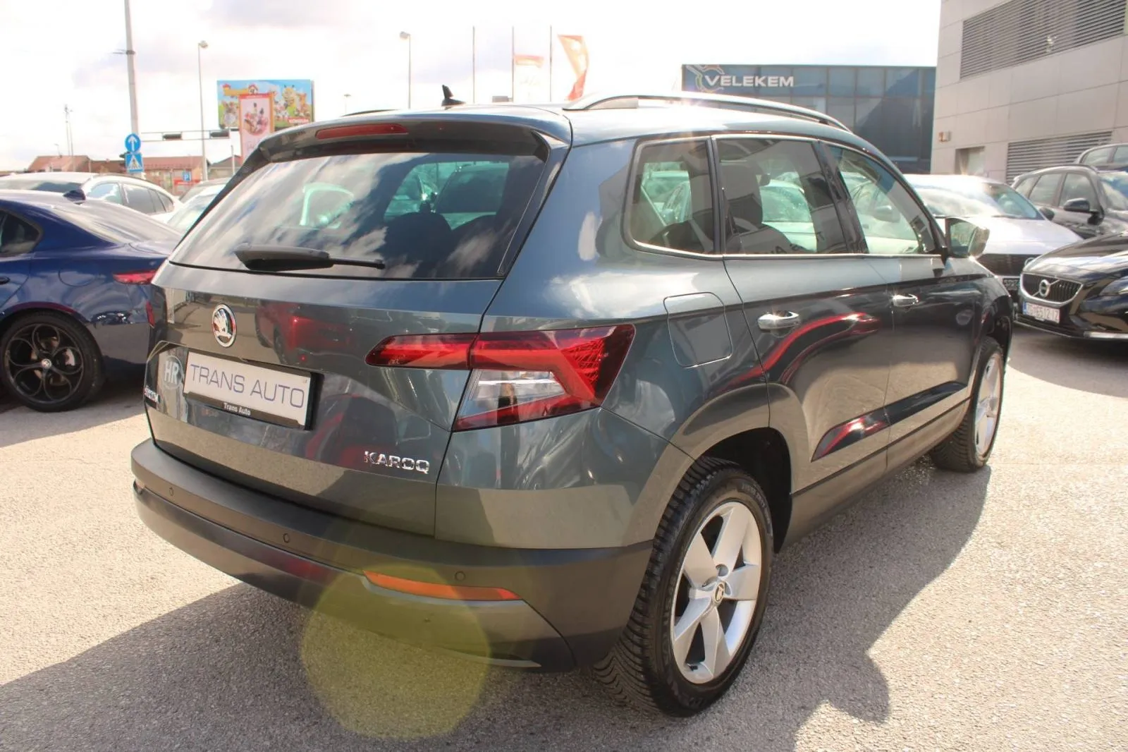 škoda karoq 1.6 tdi dsg *led, navigacija, kamera* - slika 5