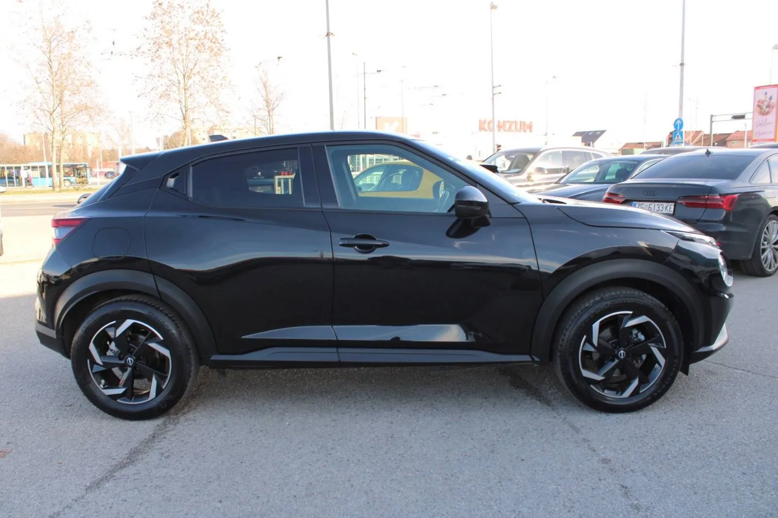 nissan juke 1.0 dig-t automatik n-connecta *kamera* - slika 4