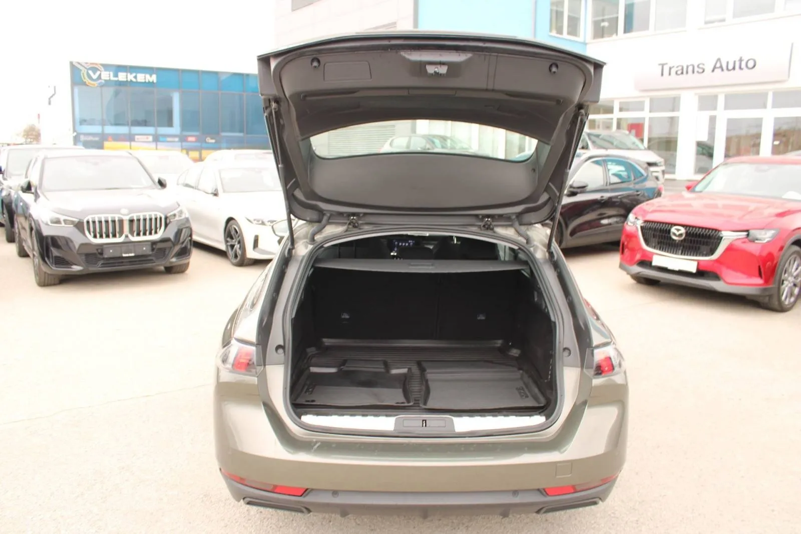 peugeot 508 sw 1.5 hdi *navigacija, kamera* - slika 9