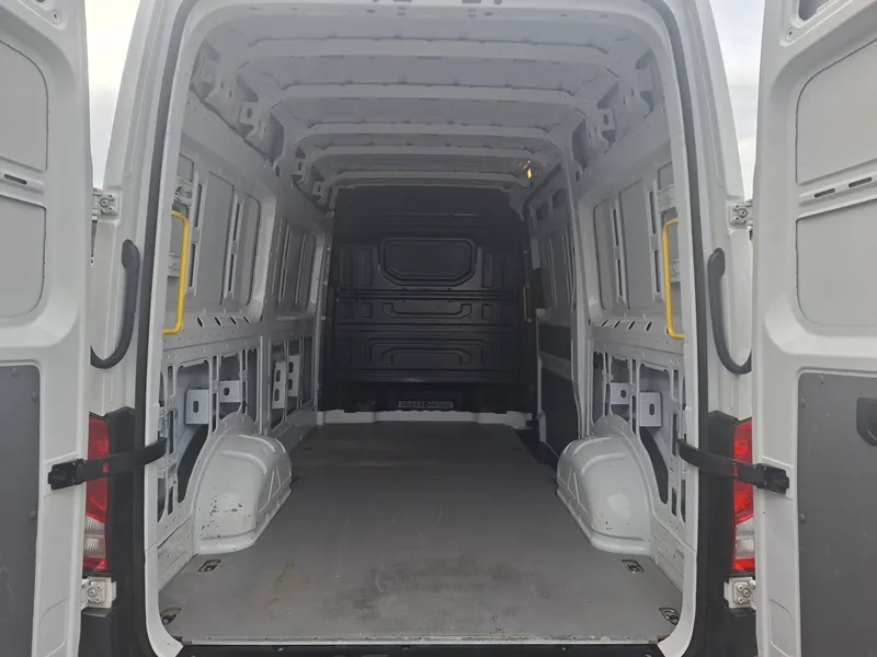 volkswagen crafter 2.0 tdi*140ks*klima*park.kamera* - slika 6