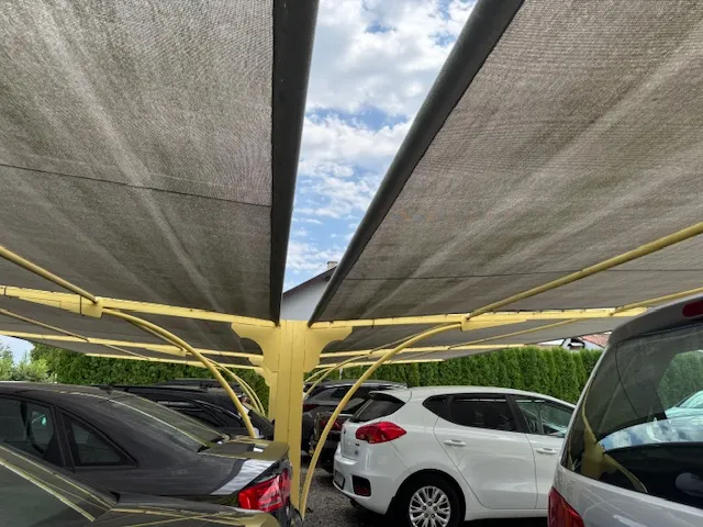 prilika za trgovce vozilima na državnoj cesti d2, pp 143m2 dvor 2394m2 - slika 19