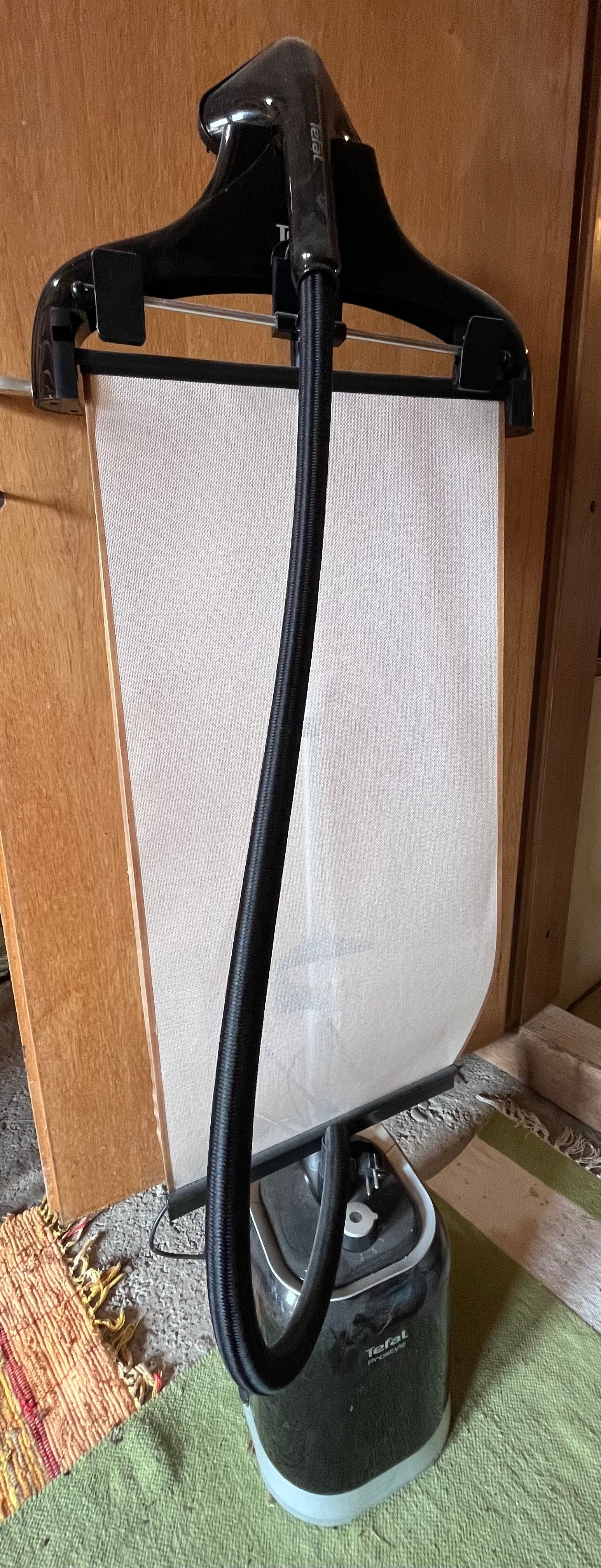 tefal vertikalno glačalo - slika 3