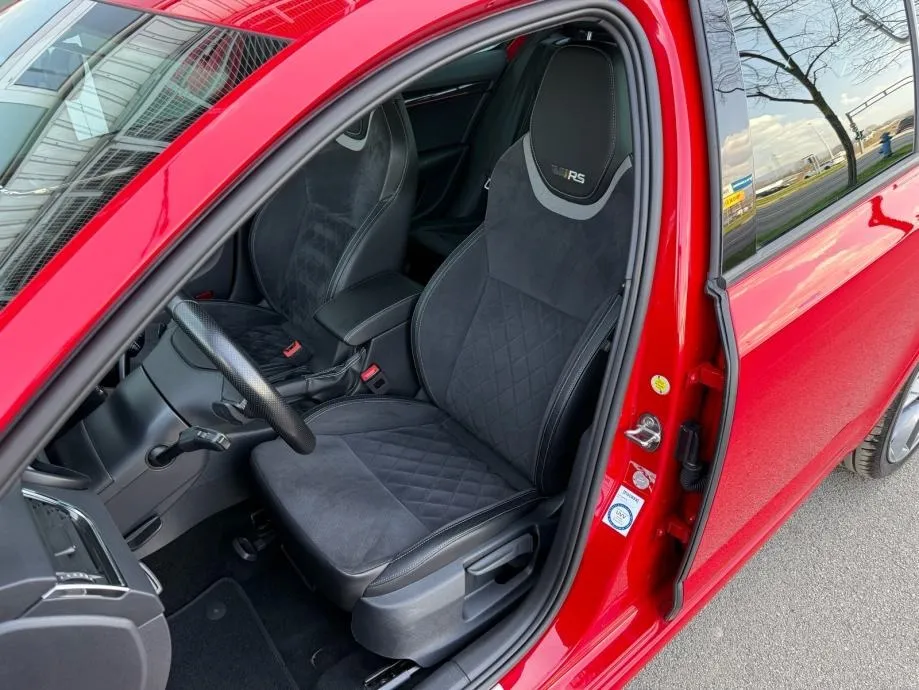 škoda octavia 2.0tsi dsg vrs 245ks °velika navi°ambiente l.°reg:2/2027 - slika 16