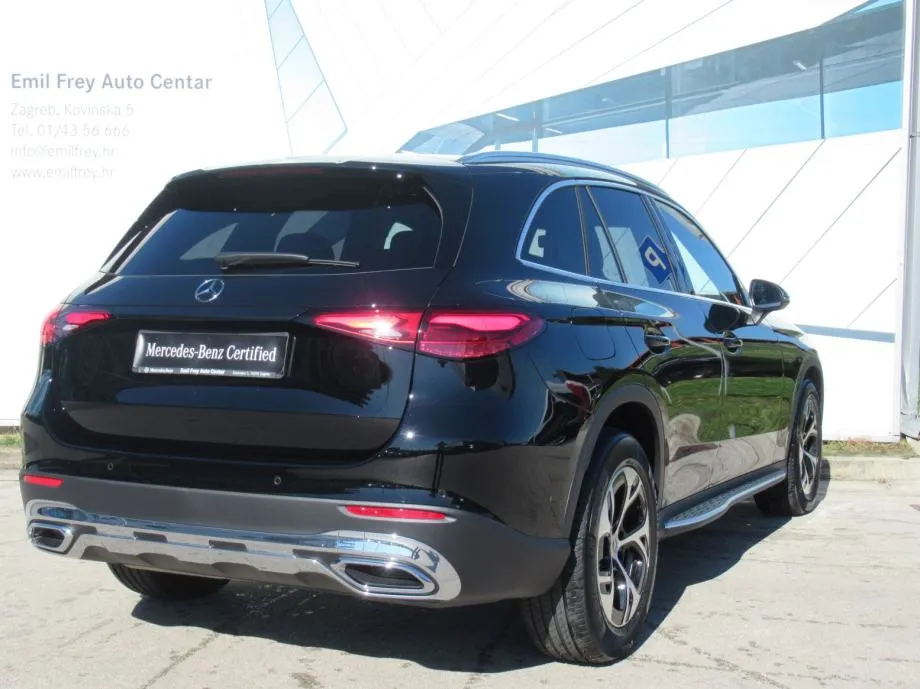 mercedes-benz glc 220 d 4matic avantgarde - slika 6