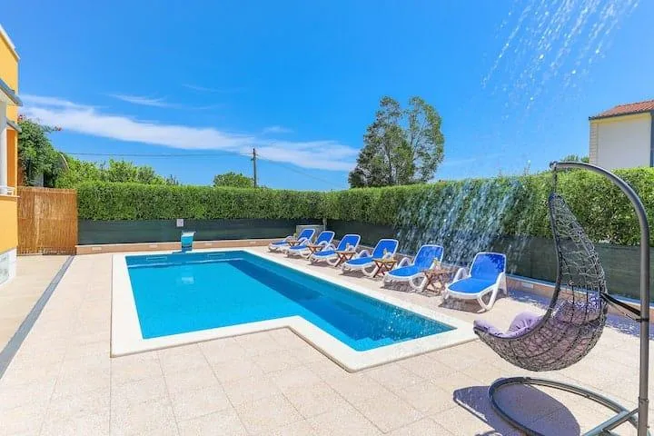 kuća s bazenom kaštel lukšić, 260.00 m2 (prodaja) - slika 4