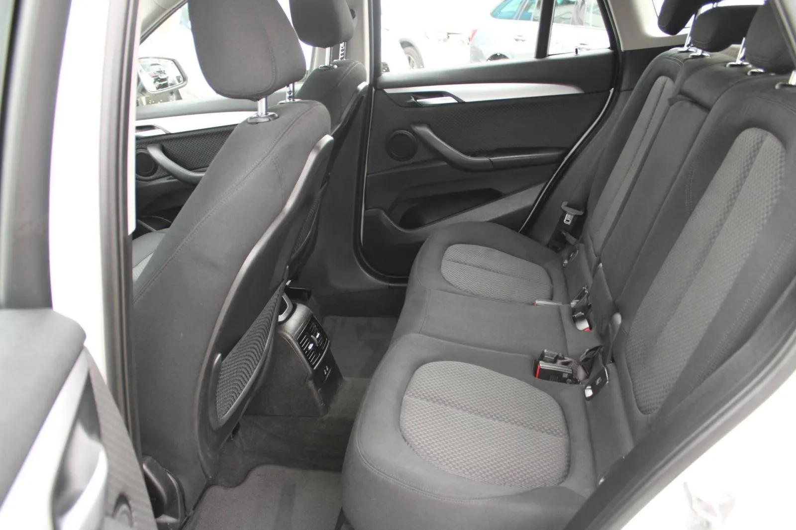 bmw x1 18d *led, navigacija* - slika 18