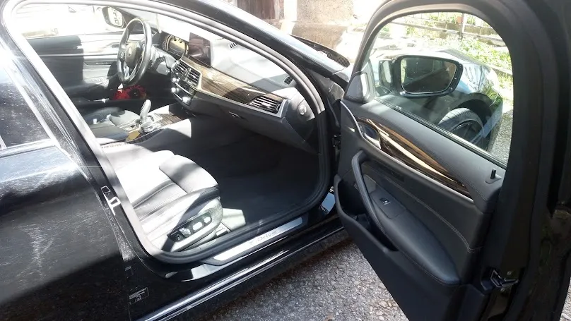 bmw serija 530 e drive 2019 god - slika 6