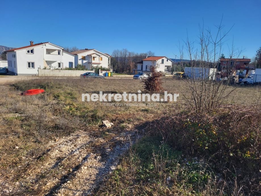 prodaja - građevinsko zemljište - santelezi - labin - 1007m2 - slika 11