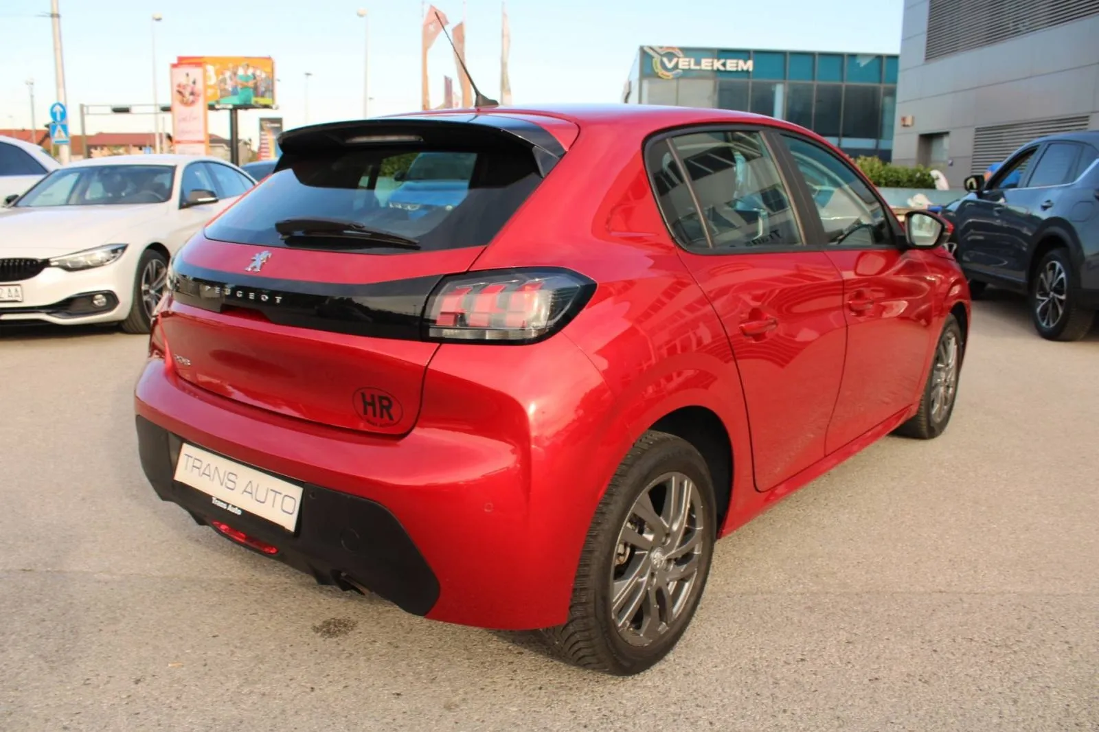 peugeot 208 1.5 hdi *navigacija* - slika 5