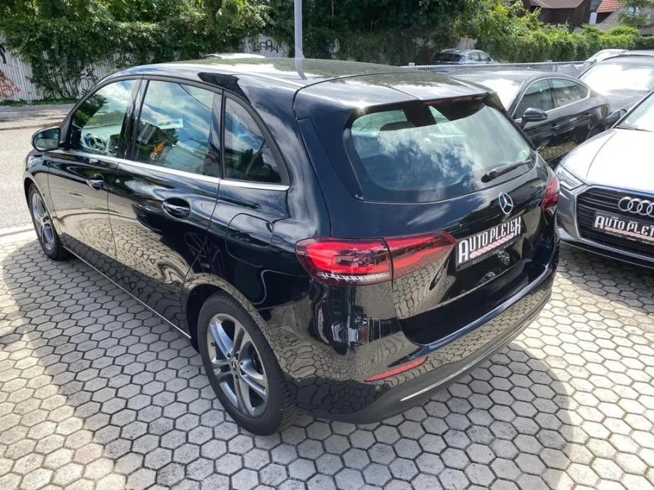 mercedes-benz b-klasa 180d automatik, navi, kamera , 4x garancija!!! - slika 8