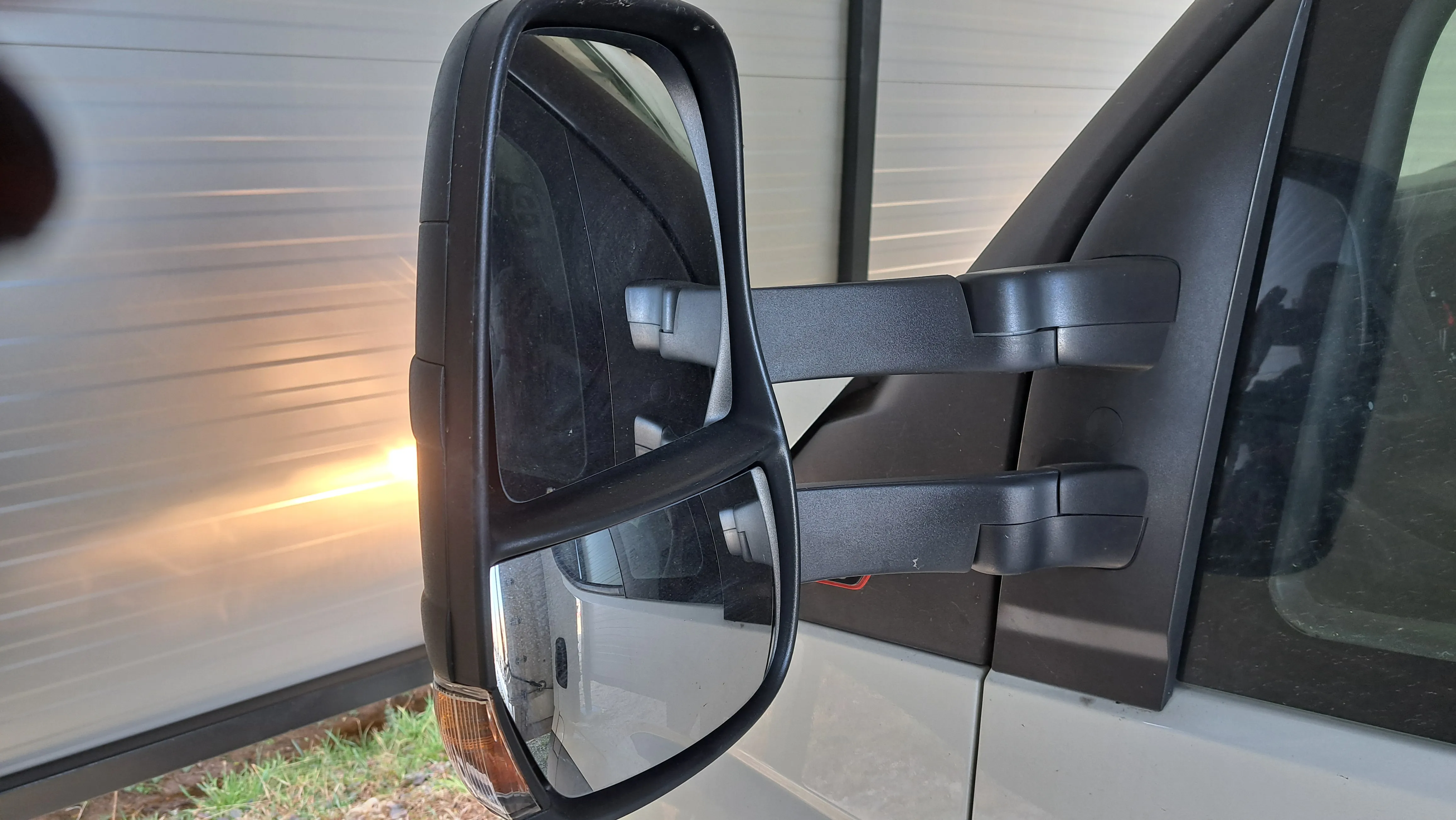 iveco 35c16, 2023. b kat. 21000 km, nije u sustavu pdv-a, dupli kotači - slika 8