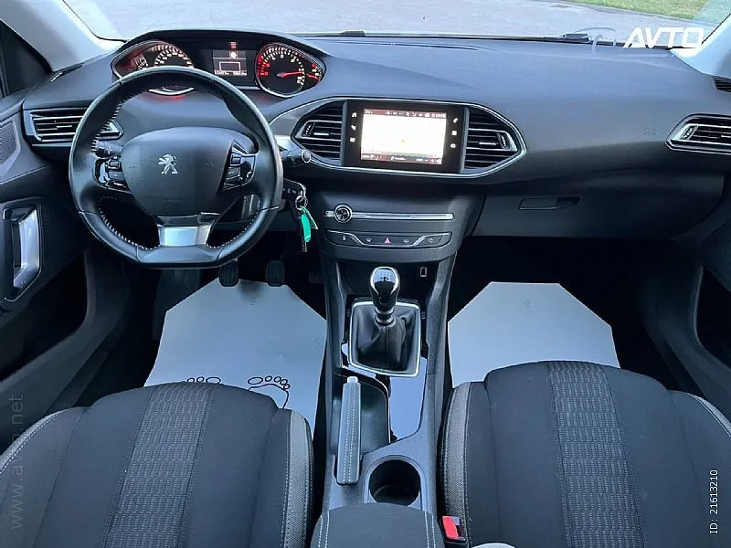 peugeot 308 1.2 puretech-1 vl.-alu-navi-led-odlicn... - slika 9