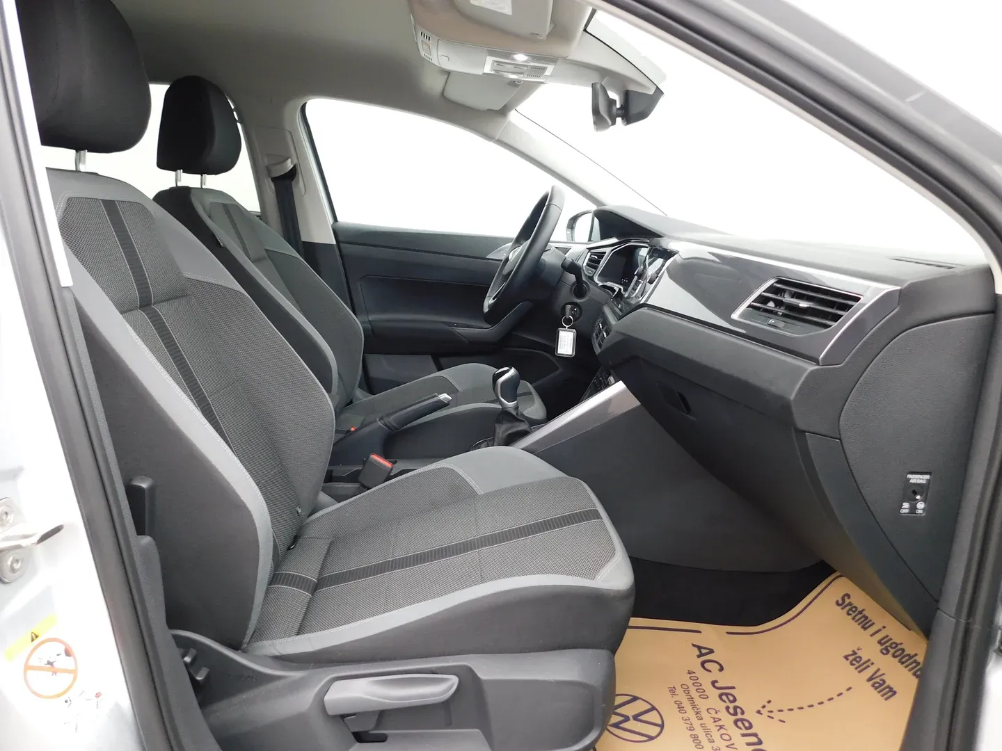 10815 volkswagen polo 1.0 tsi style - slika 10