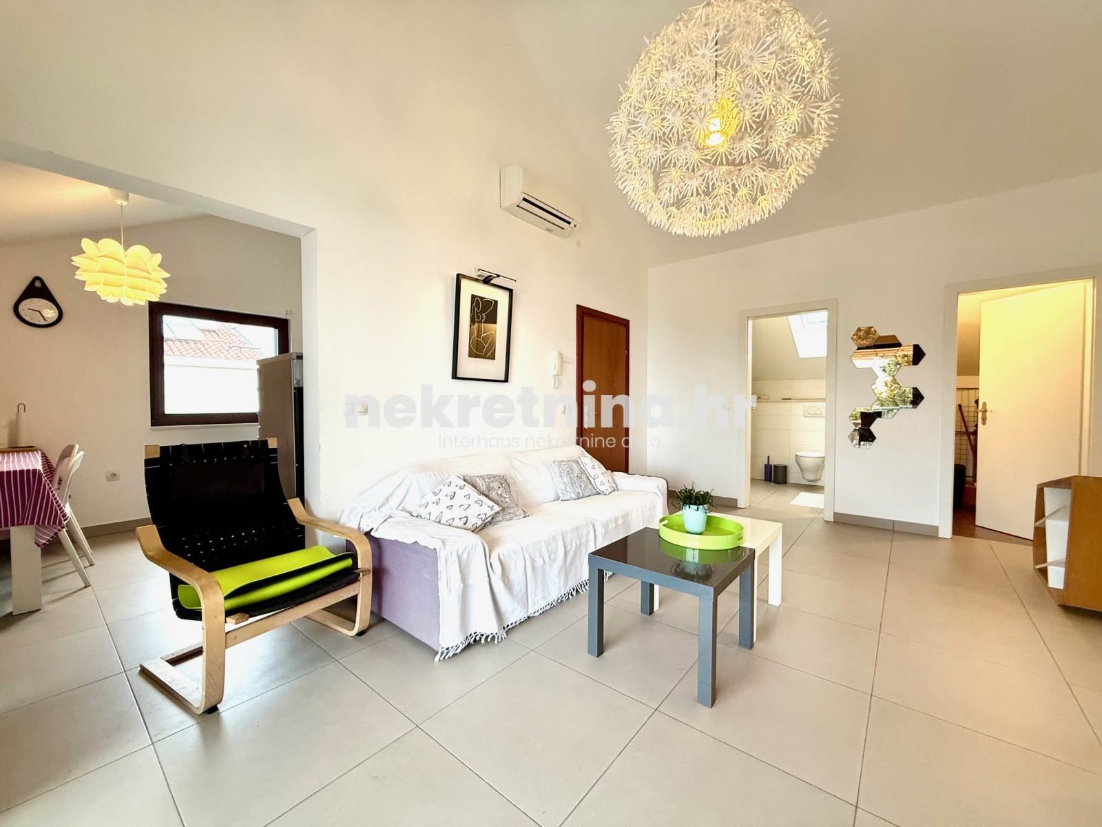 prodaja – kuća – sv. filip i jakov – 405m2 – 4 apartmana - slika 4