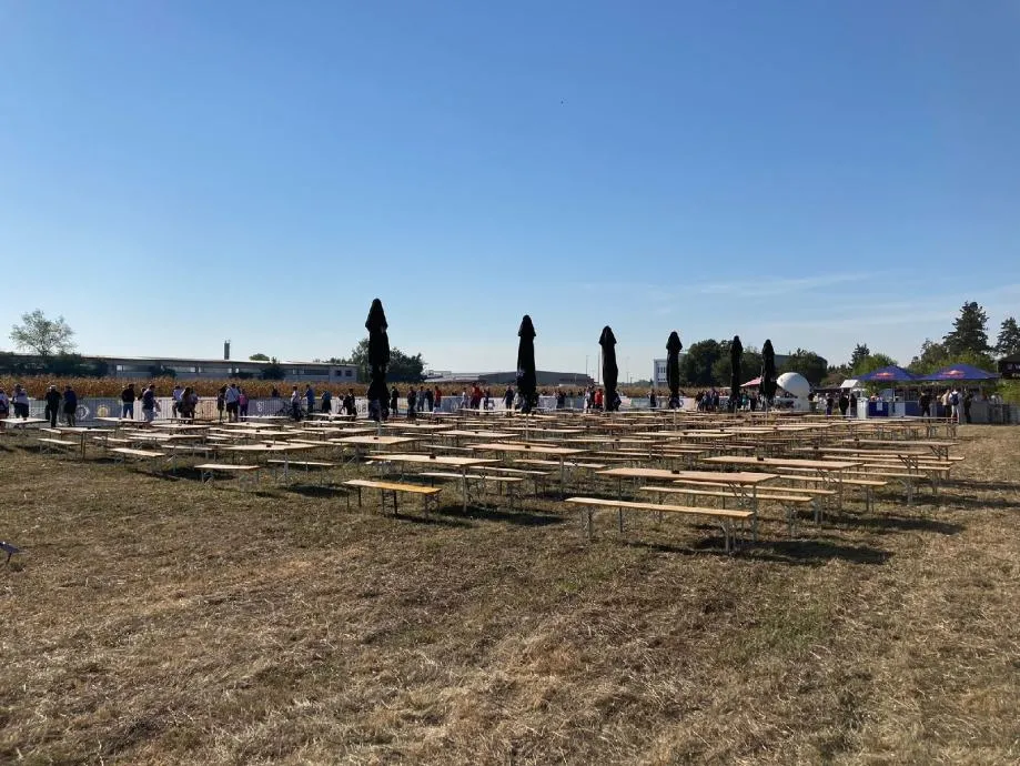 najam šatora i catering opreme - slika 4