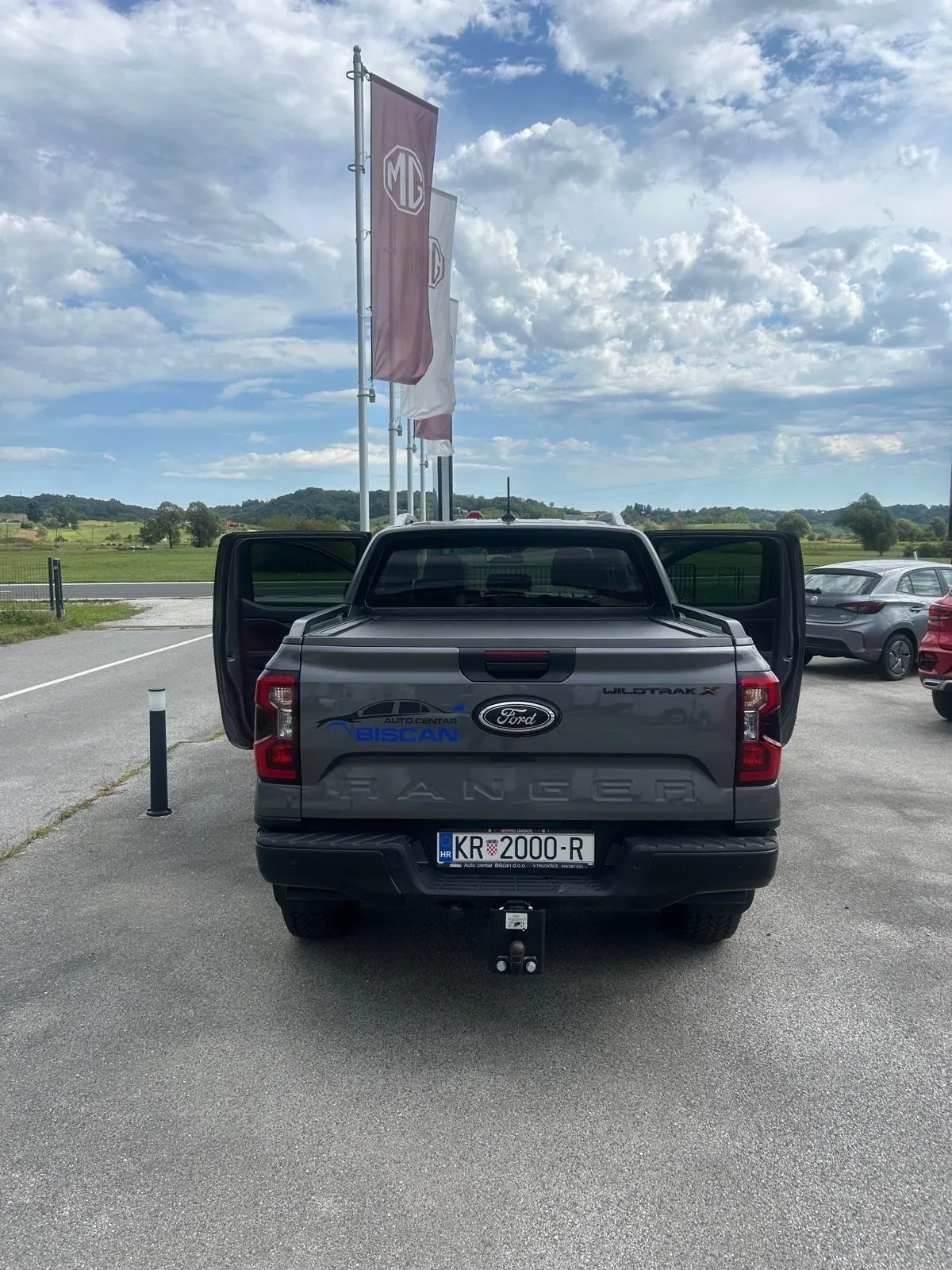 ford ranger wildtrack x 2.0 bi-turbo - slika 8