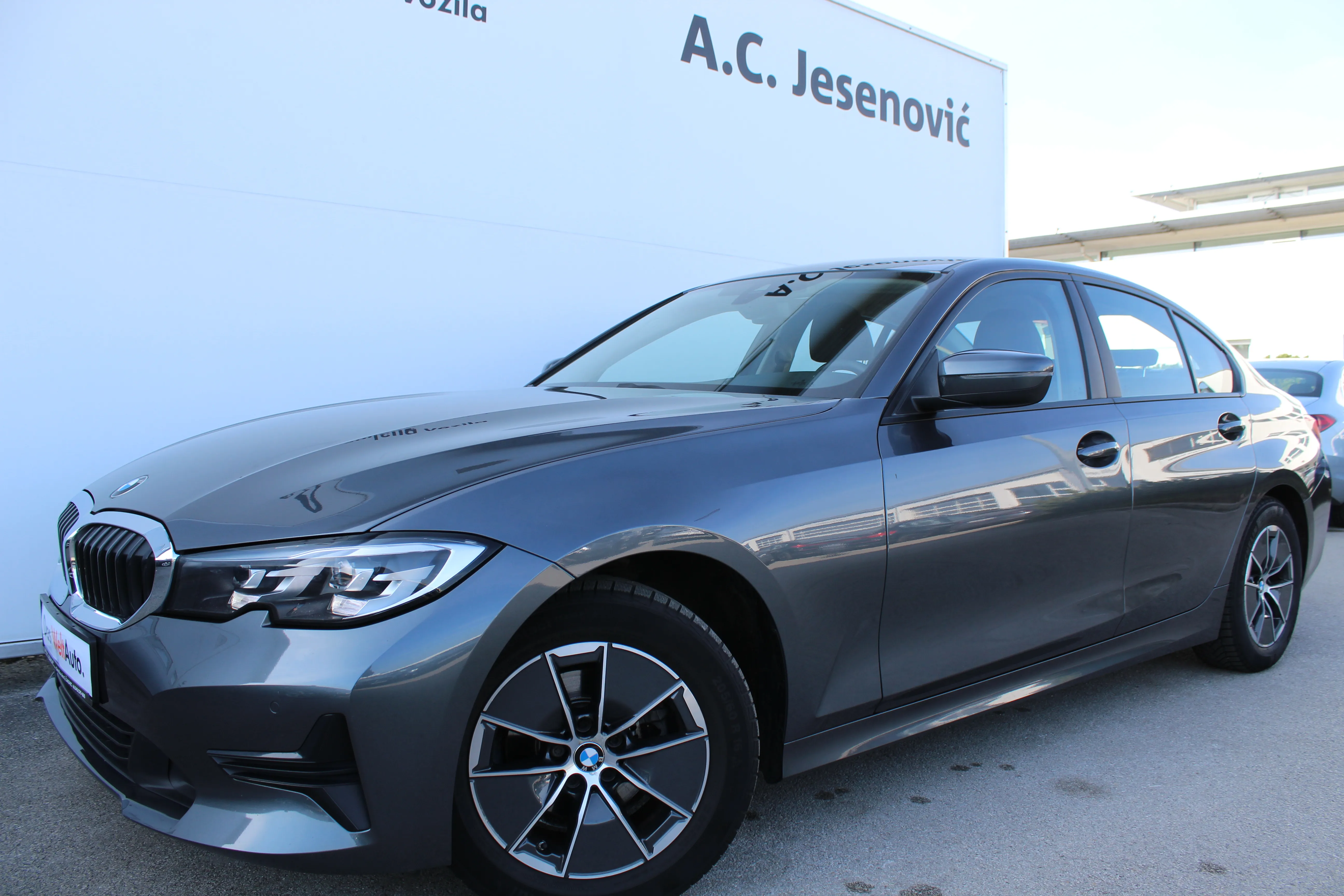 13124 bmw 318d advantage aut. - slika 7
