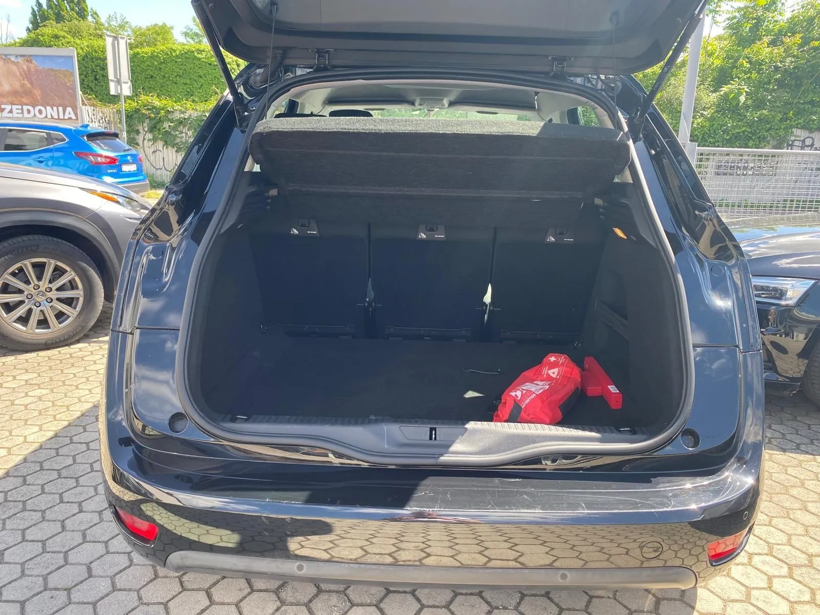 citroën c4 picasso 1.2 puretech automatik, navi, isofix, 4xgarancija! - slika 14