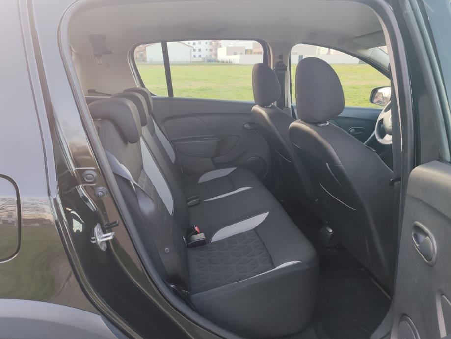 dacia sandero 0,9 tce 90,2014 god,99000 km,kartice - slika 10