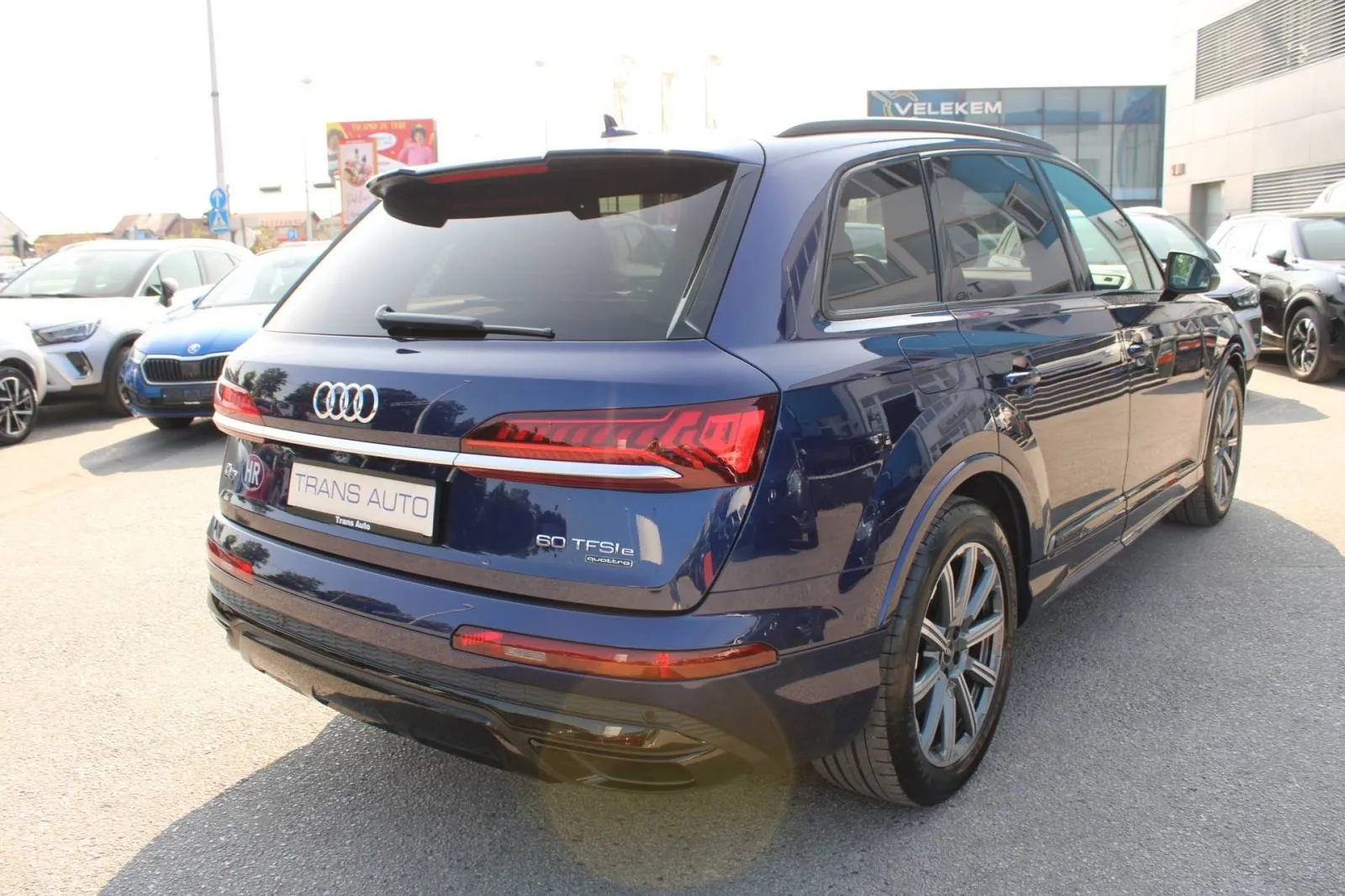audi q7 60 tfsie quattro s-line *led, navigacija, kamera* reg 2/27 - slika 5