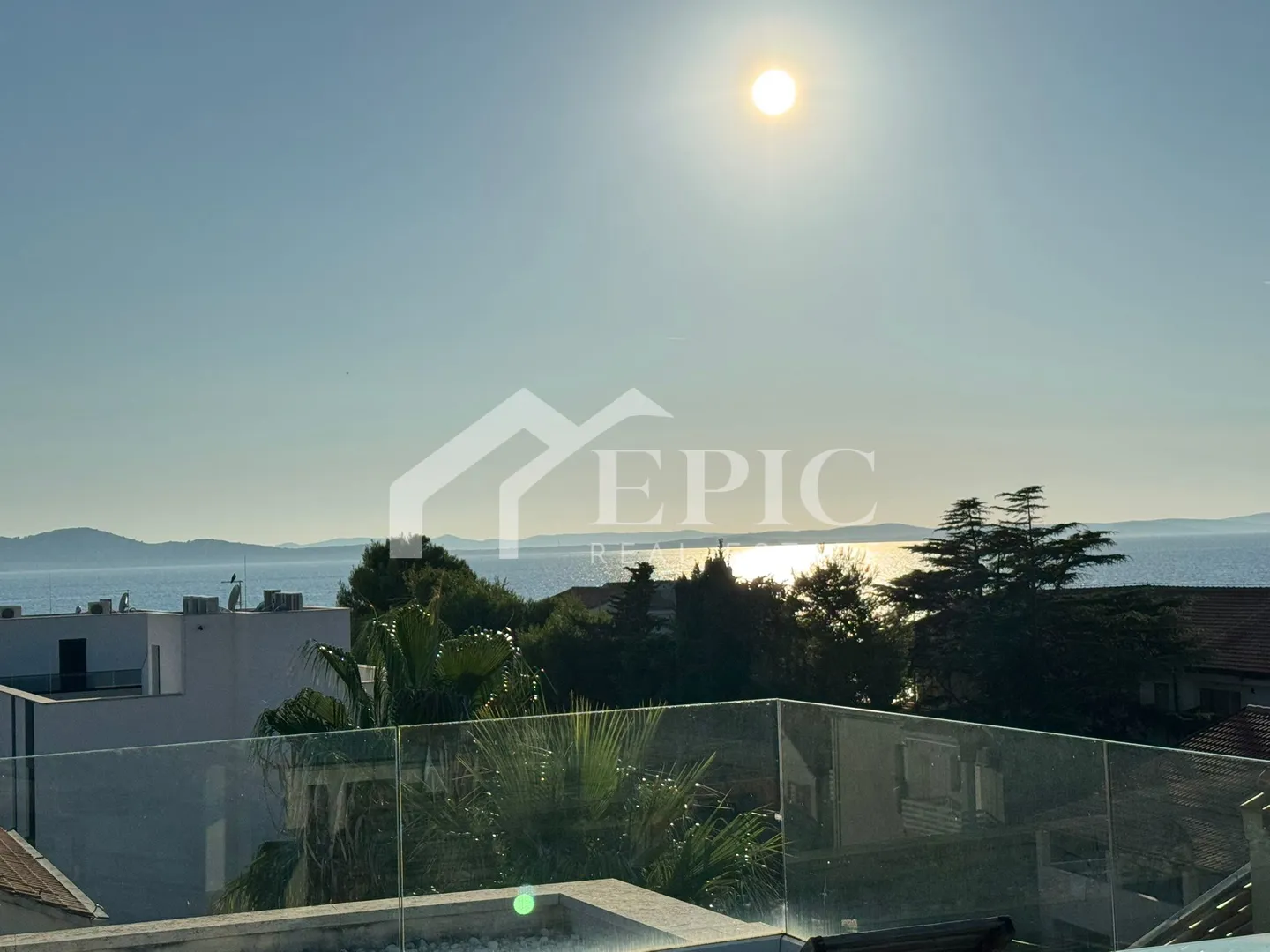 diklo- atraktivan stan, 150 m od plaže - slika 28
