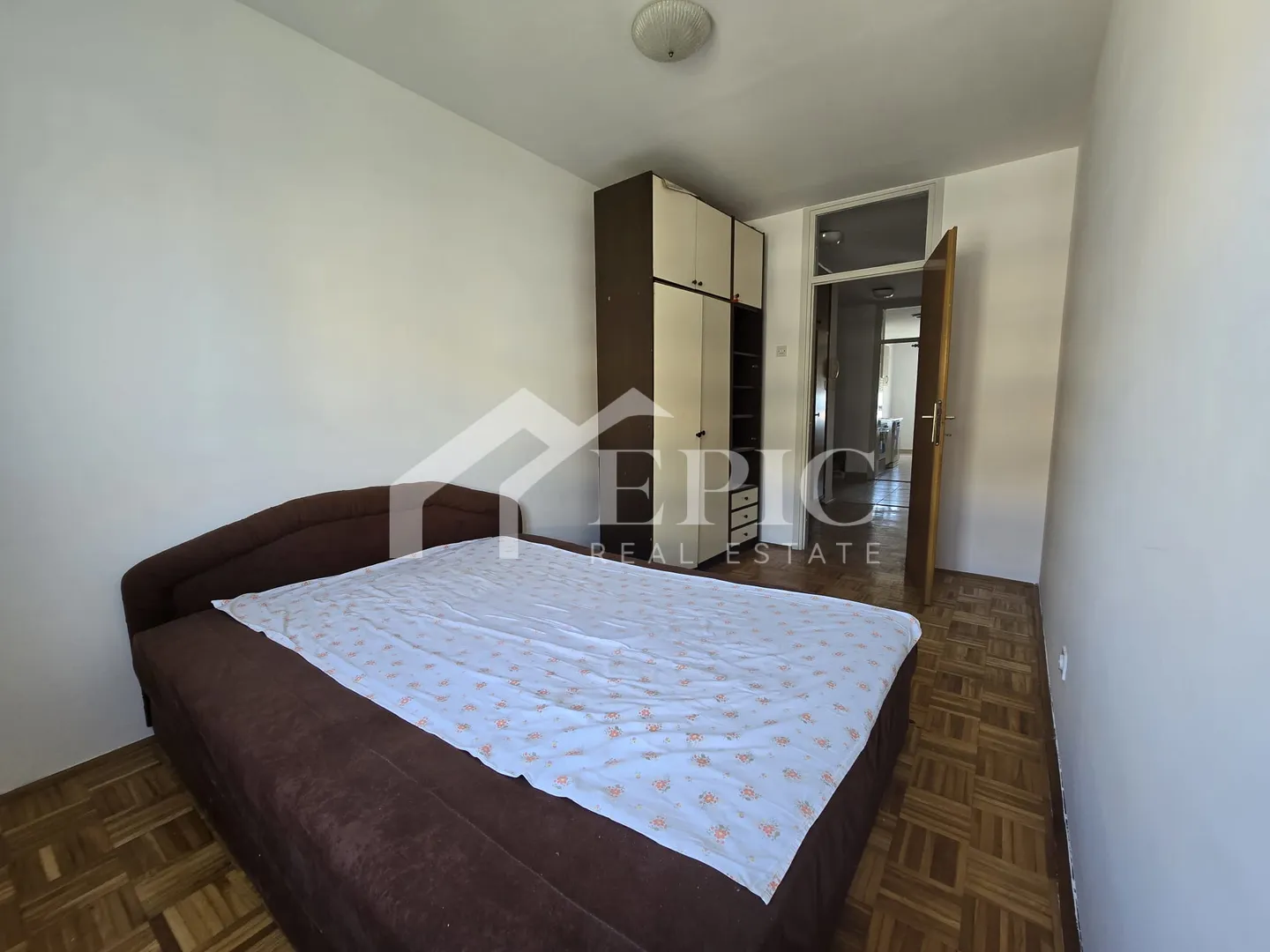 trosoban stan na 3. katu- bili brig - slika 9