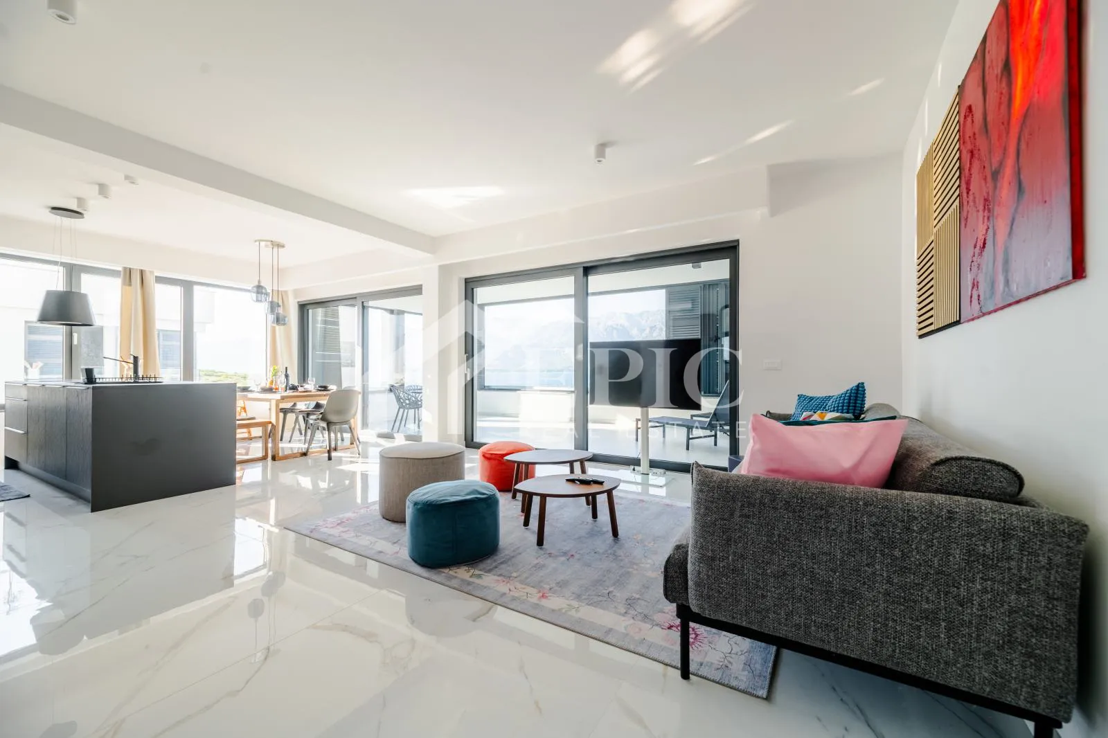 penthouse s prekrasnim pogledom - slika 5