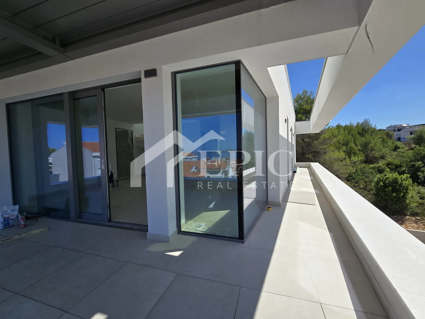 penthouse u odličnoj novogradnji - slika 24