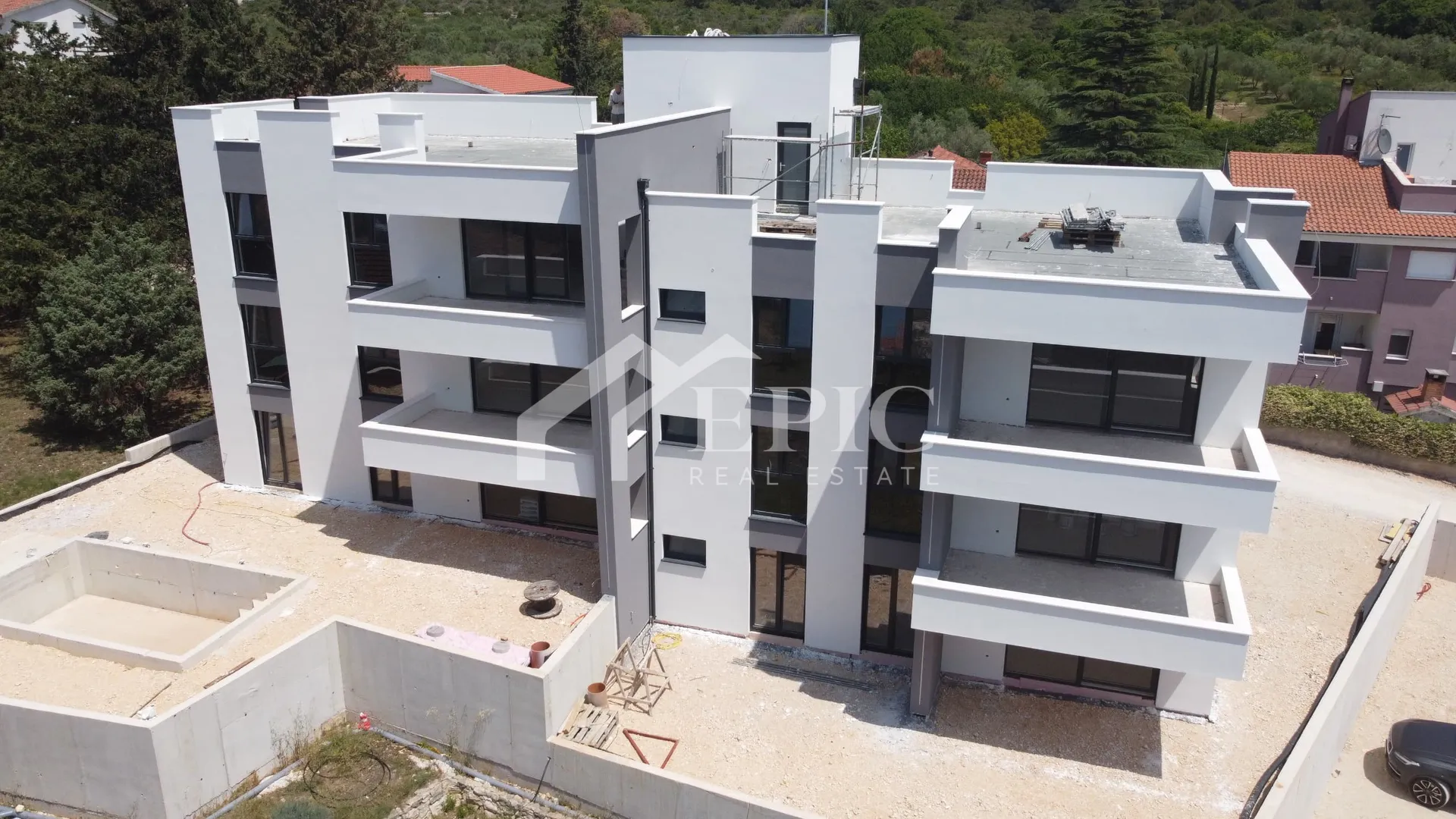 prizemlje novogradnje samo 130 m od plaže - slika 4