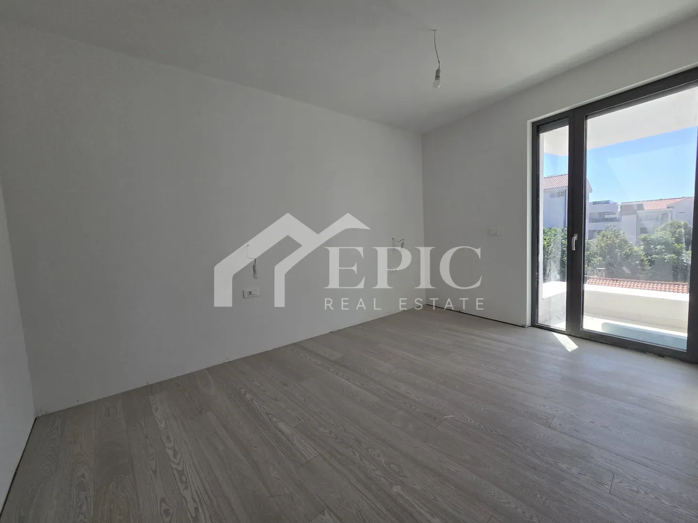 penthouse u odličnoj novogradnji - slika 28