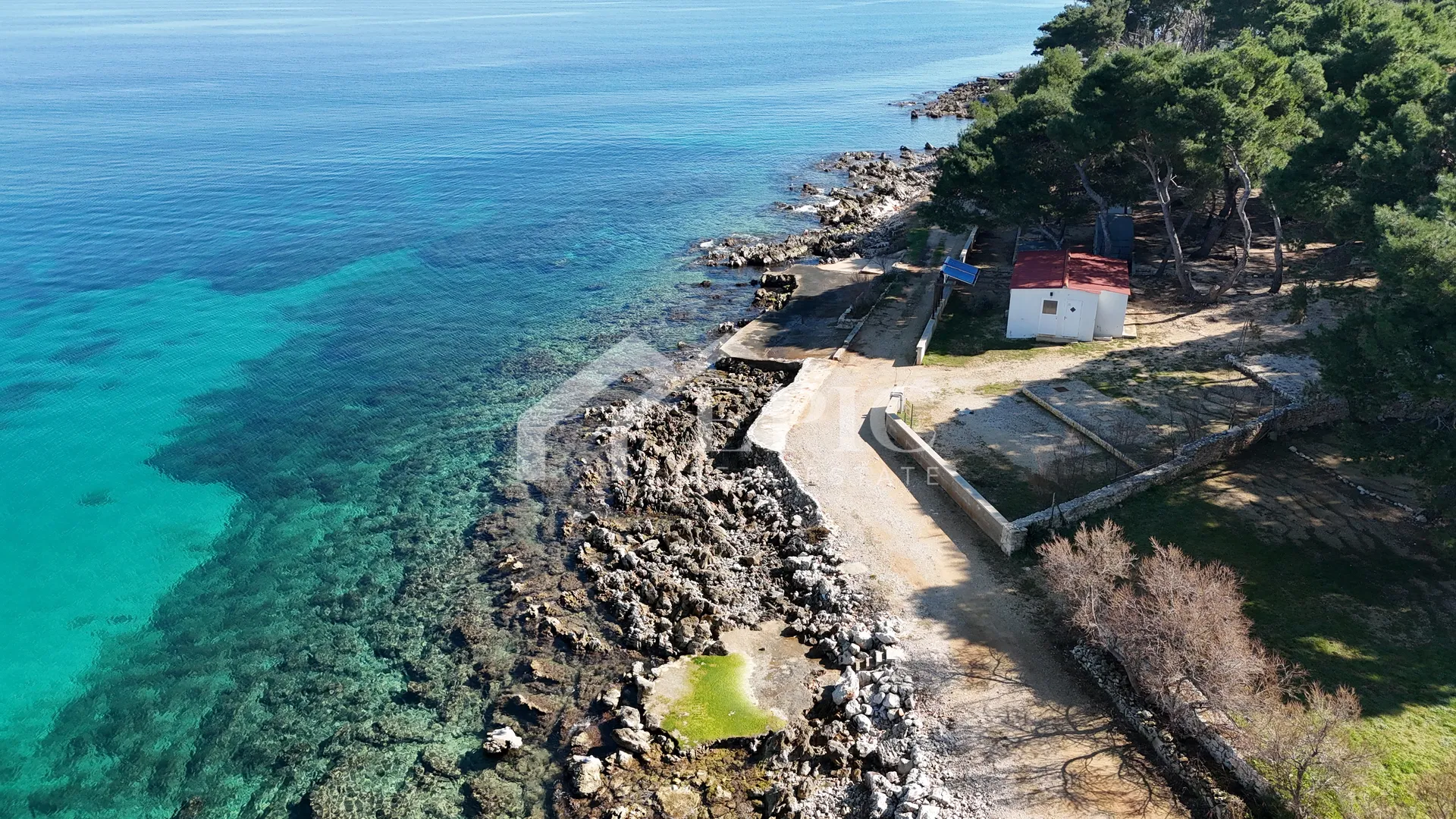 građevinsko zemljište na otoku ugljanu - slika 17