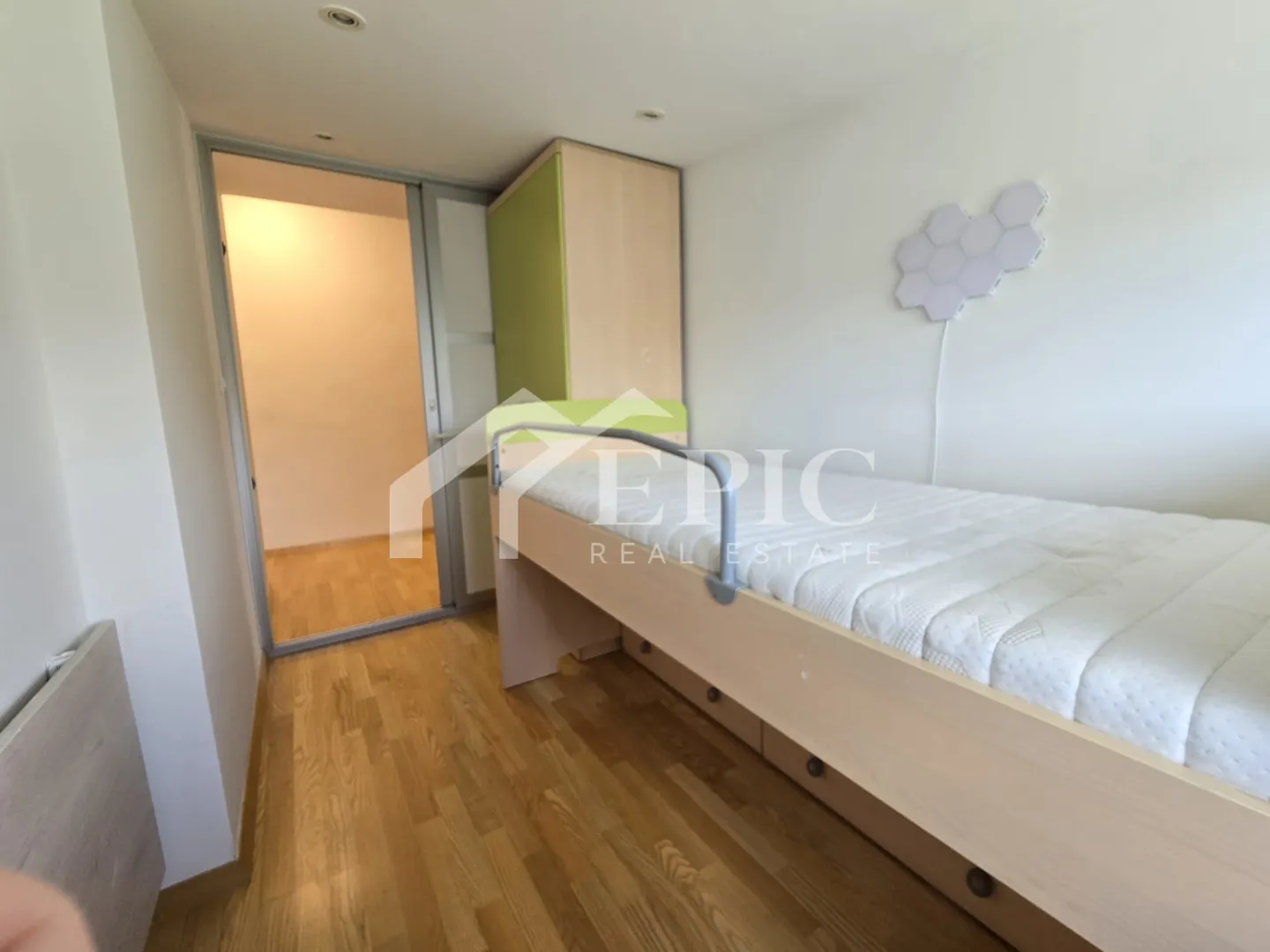 bili brig, renoviran 3soban stan s otvorenim pogledom na more + garaža - slika 19