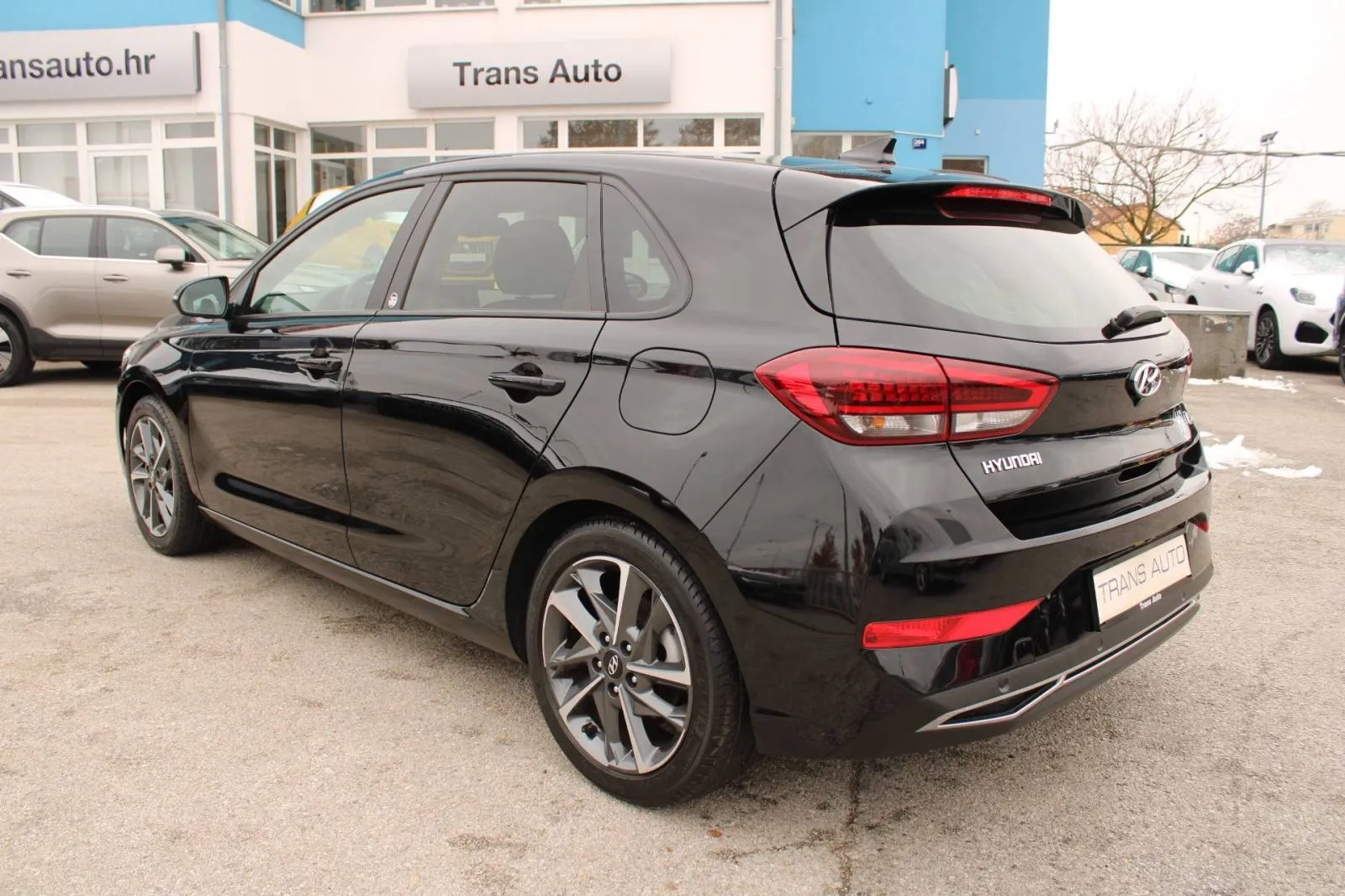 hyundai i30 1.0 t-gdi automatik *led, navigacija, kamera* - slika 7