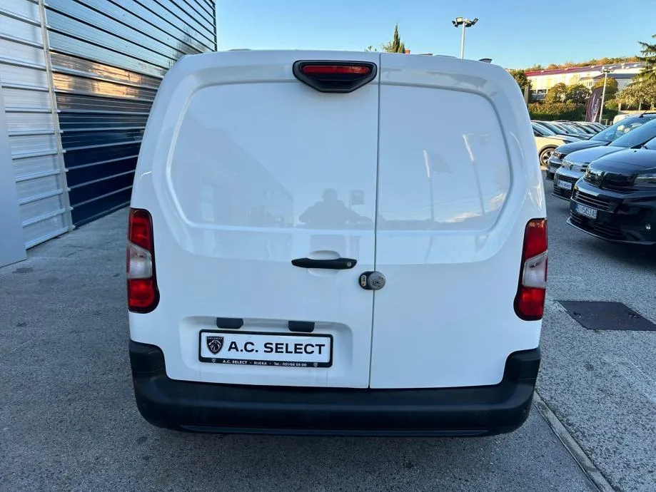 peugeot partner 1.2 - n1 - 2021 - 120000km - kamera - navi - tempomat! - slika 7