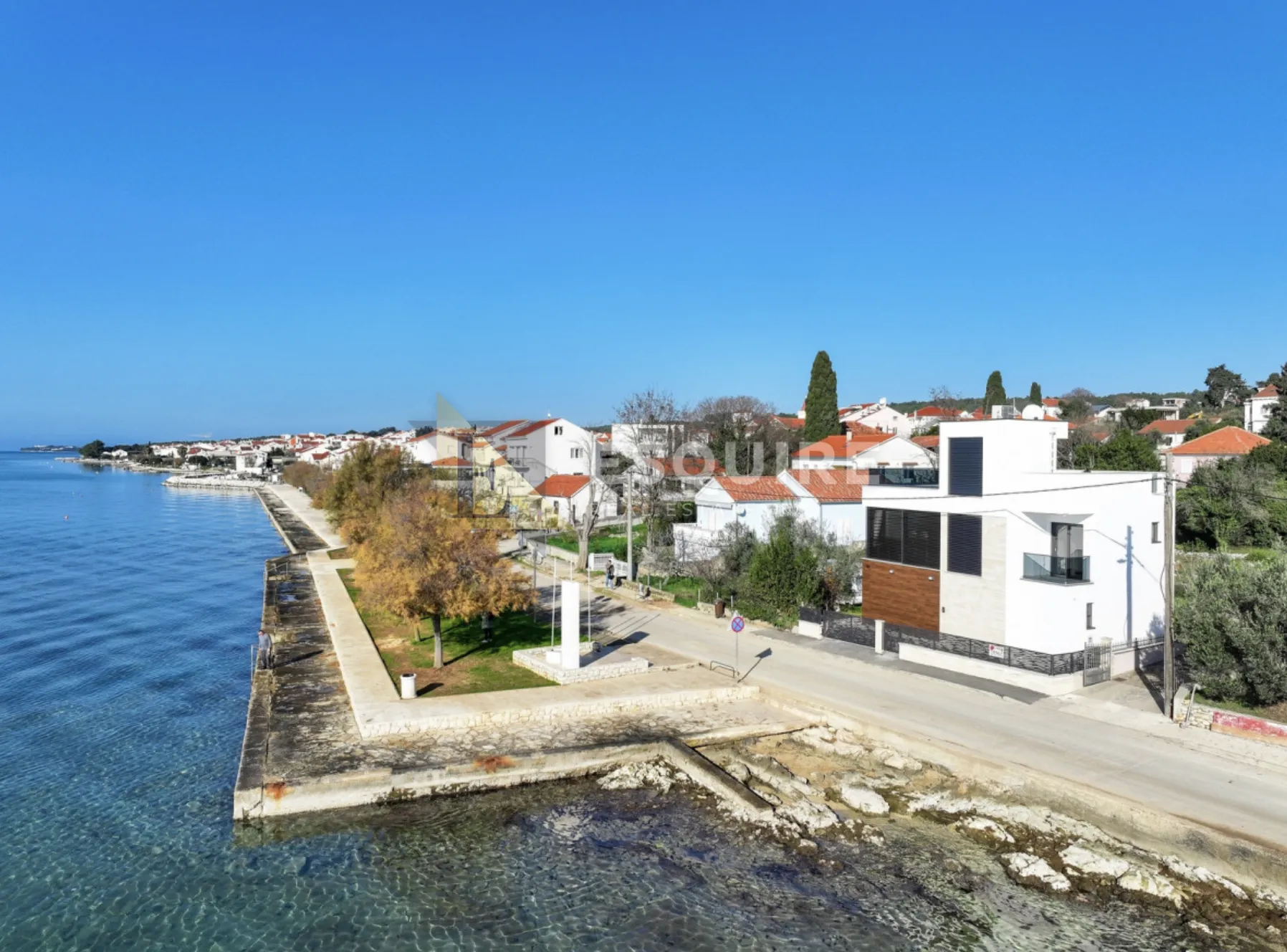 zadar - diklo - četverosobna vila 1. red do mora - 150m2 - slika 51
